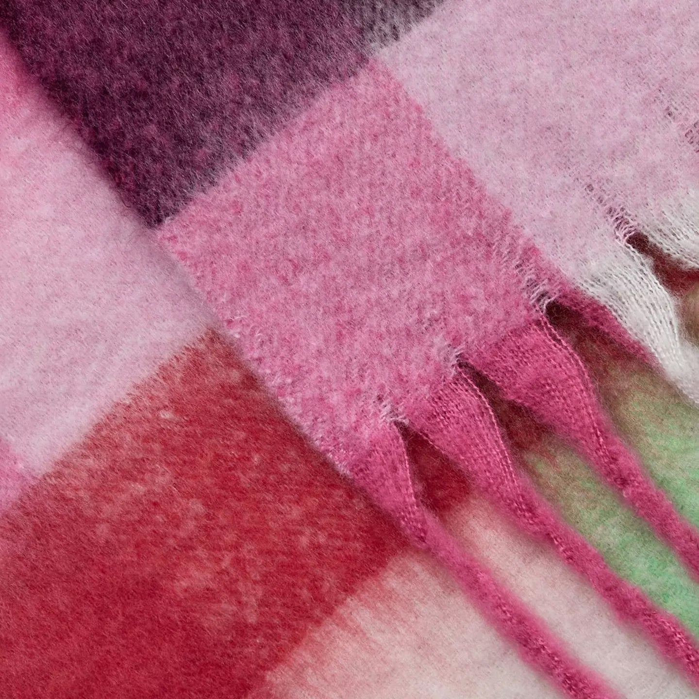 Nusasha Scarf - Fandango Pink