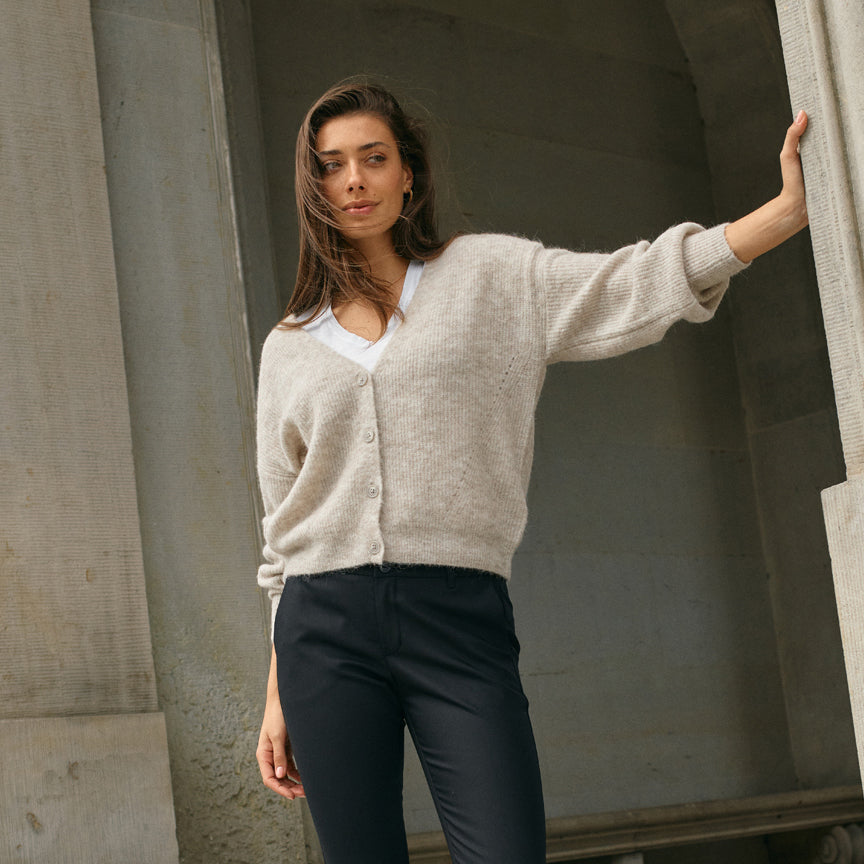 Thora V-Neck Knit Cardigan - Feather Gray