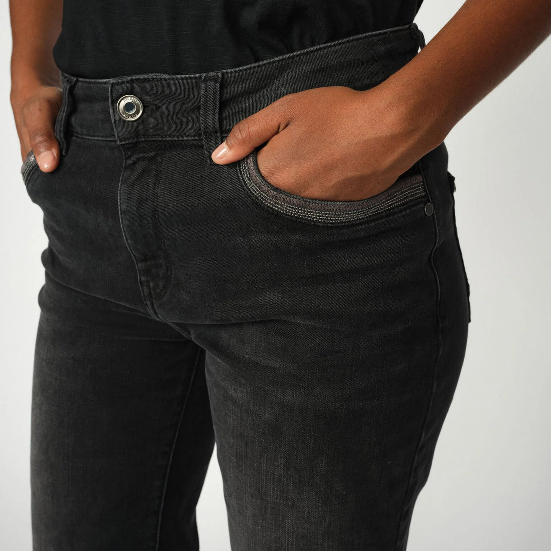 Cecilia Perla Ankle Jeans - Dark Grey