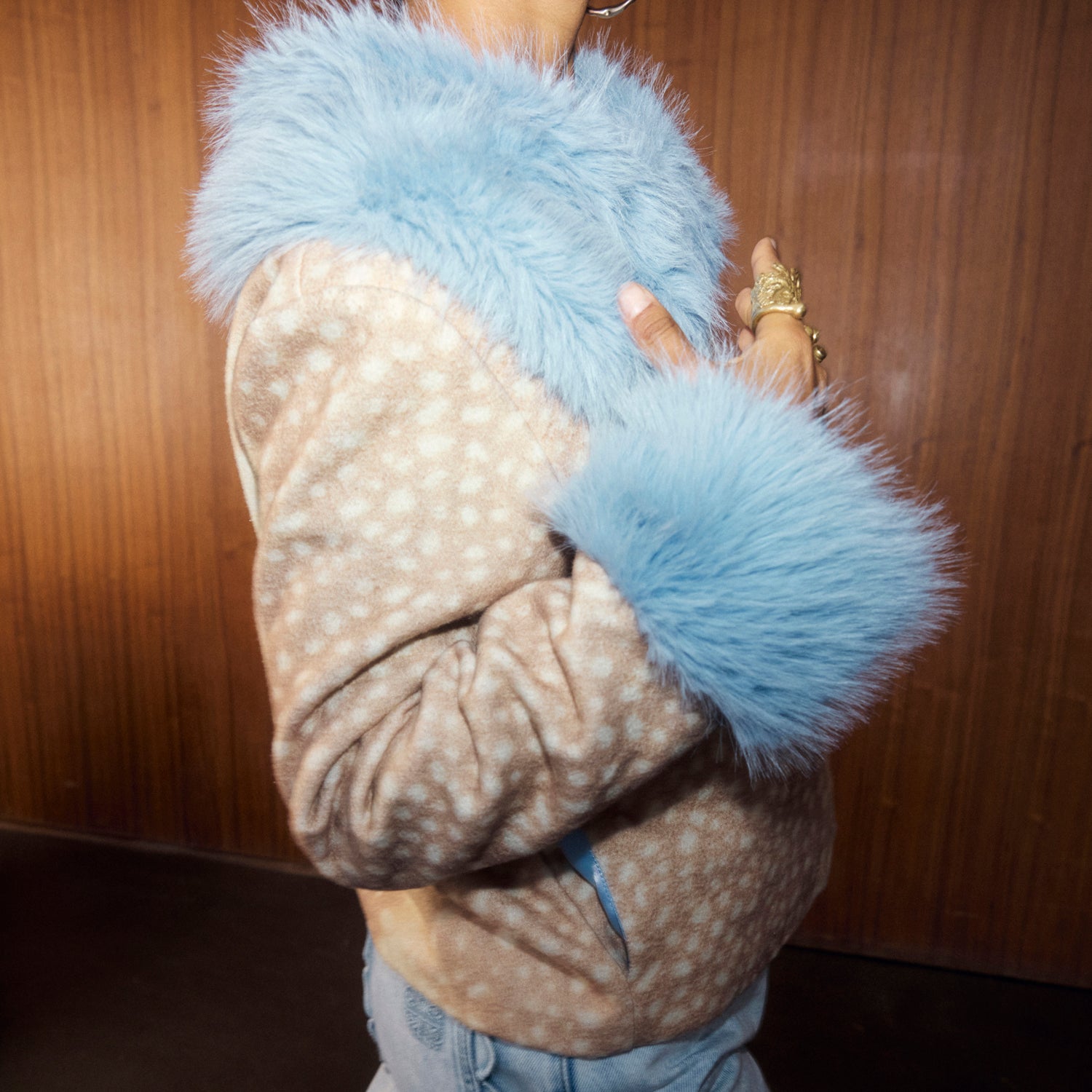 Deer Print Jacket With Blue Fur Trims - Beige