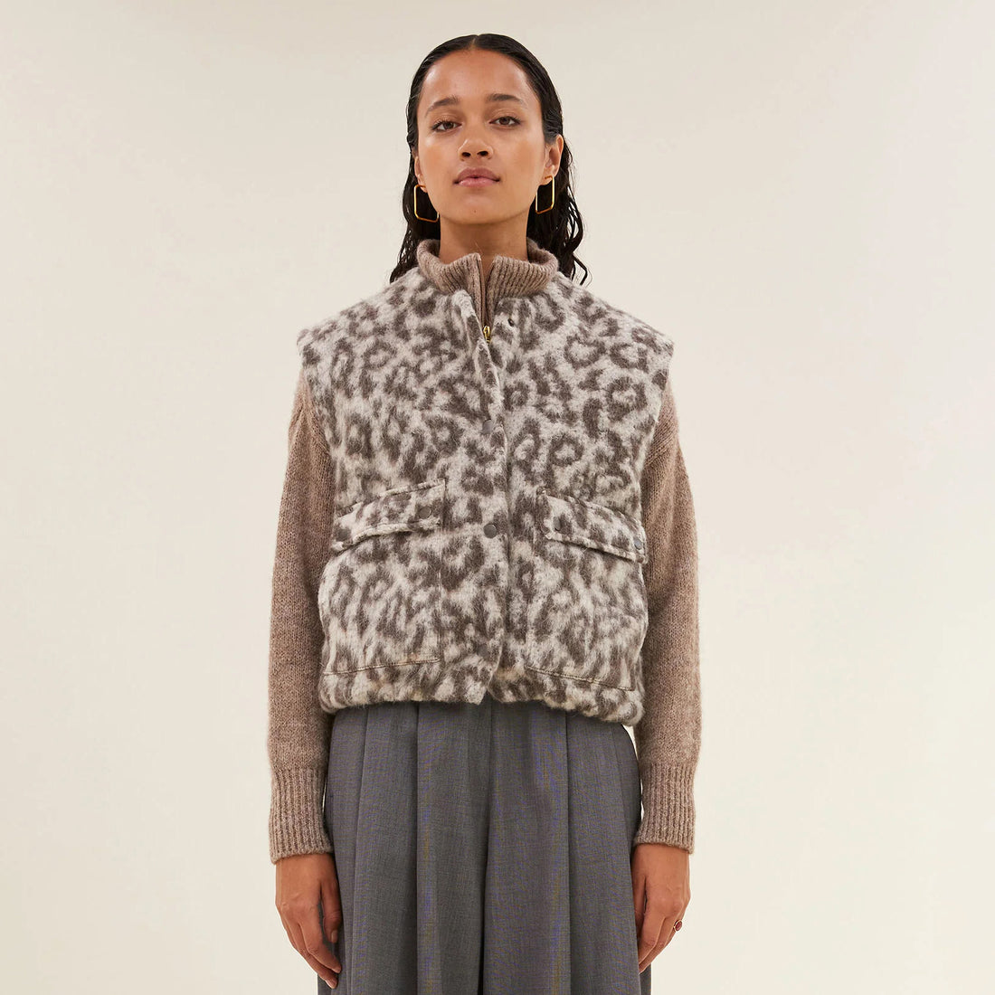 Maggie Leopard Gilet - Leopard Print