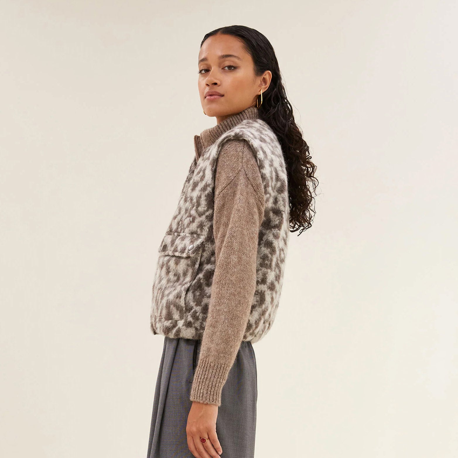 Maggie Leopard Gilet - Leopard Print