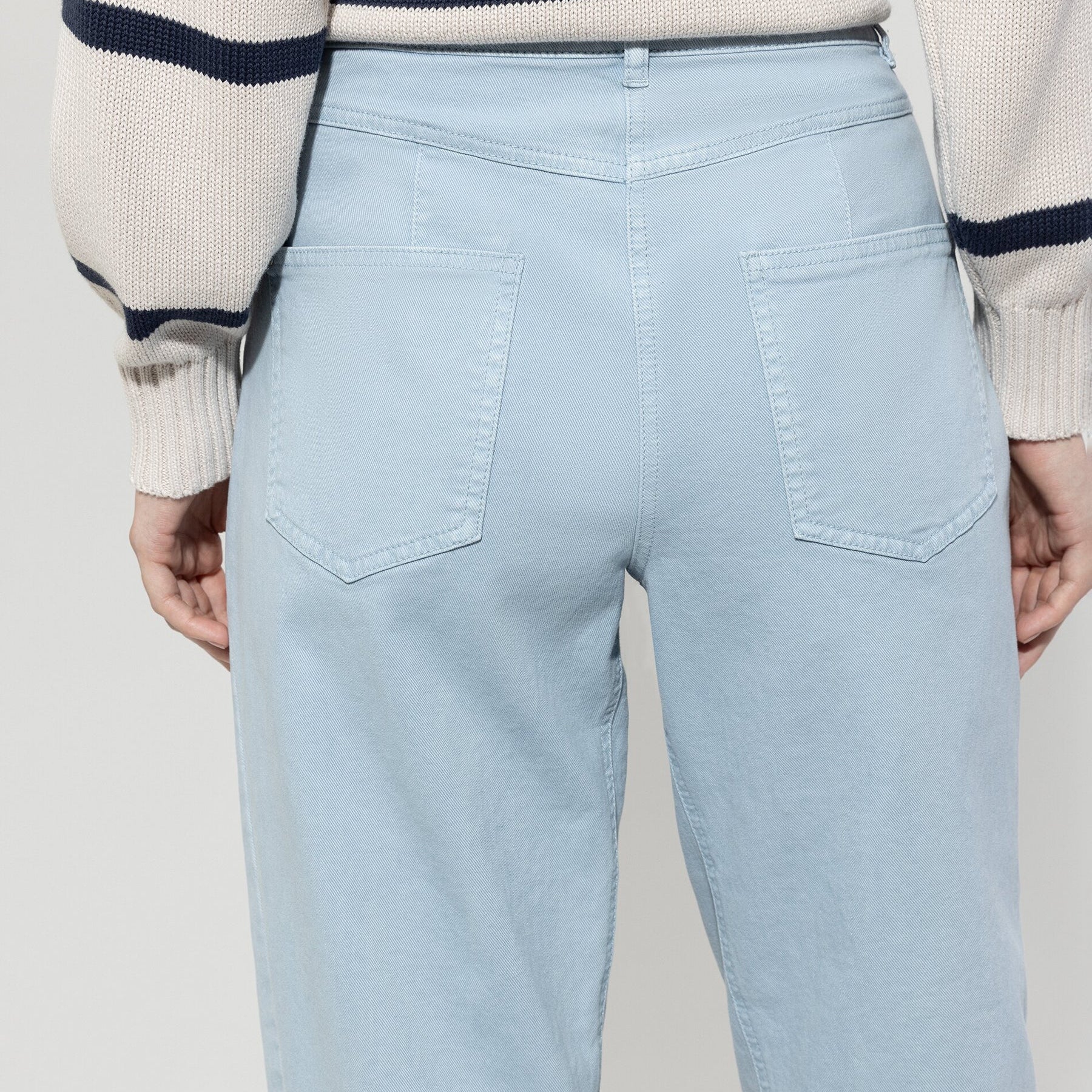 Barrel Leg Jean - Jeans Blue