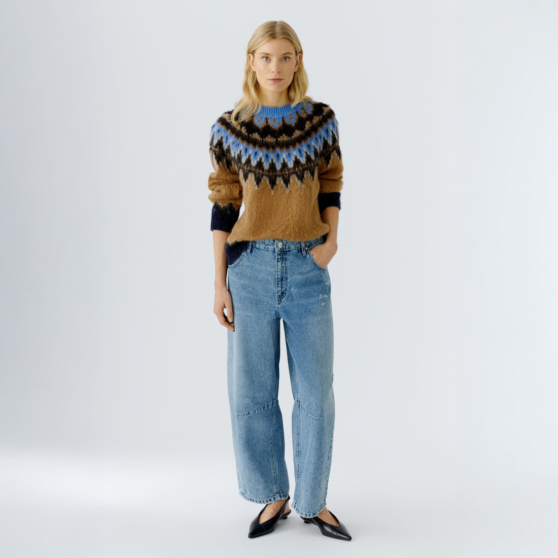 Intarsia Jumper - Camel Blue