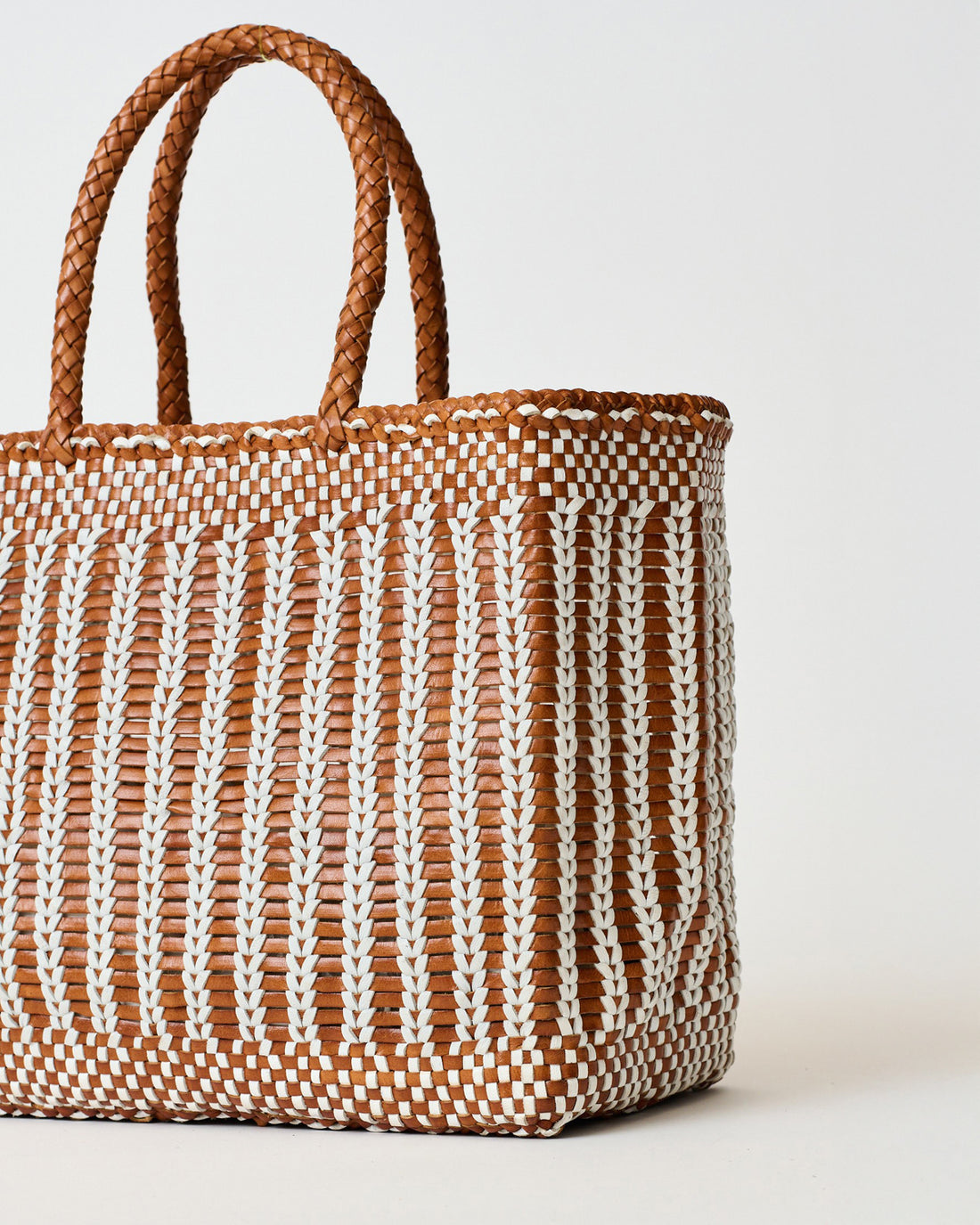 Bali Basket Big - Tan/White