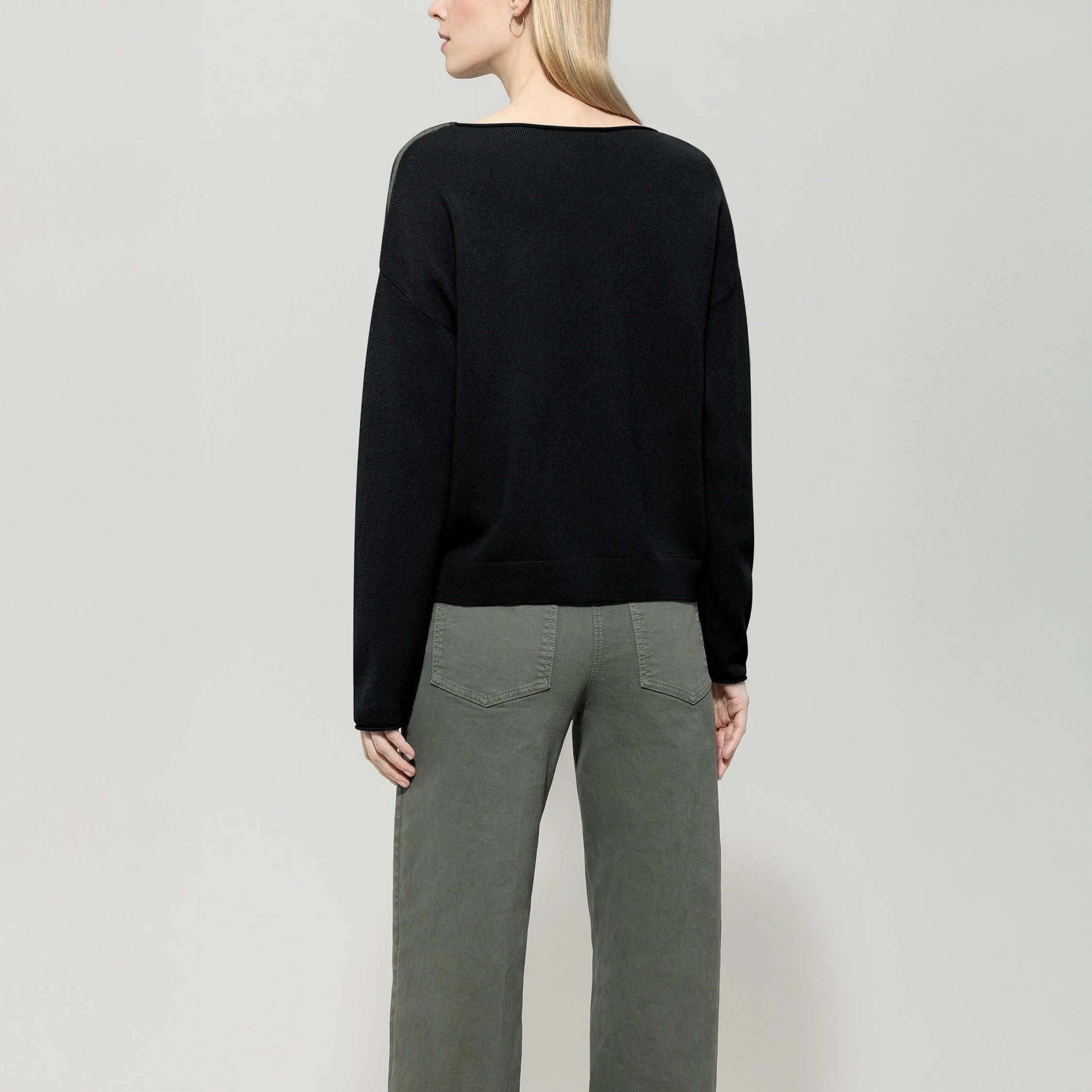 Cashmere Blend Pullover - Deep Black