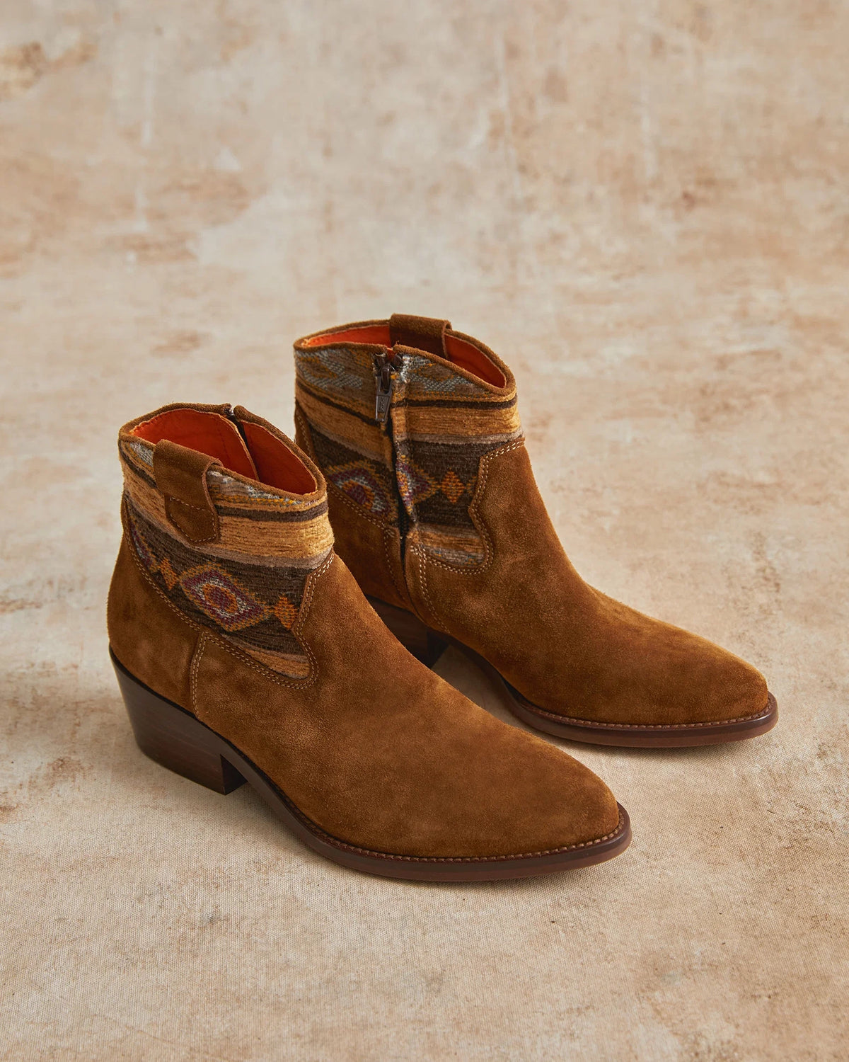 Cassidy Killim Boot - Peat