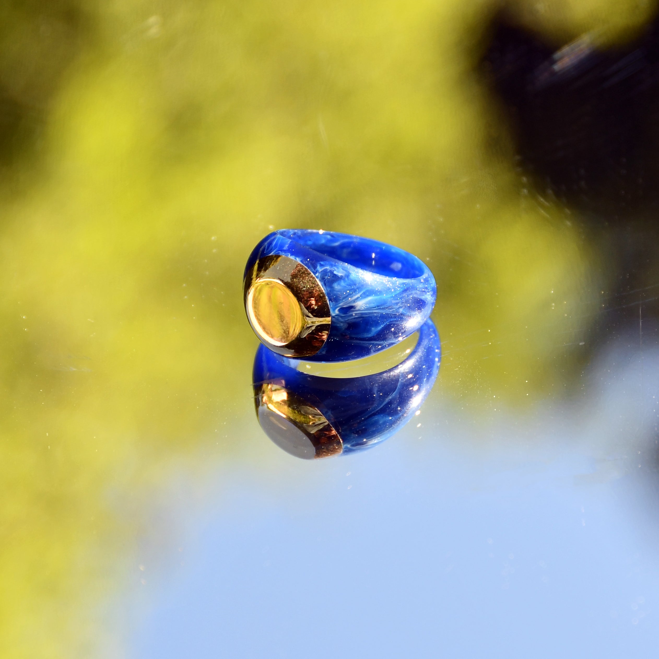 Resin Gold Disc Ring - Blue Sandstone