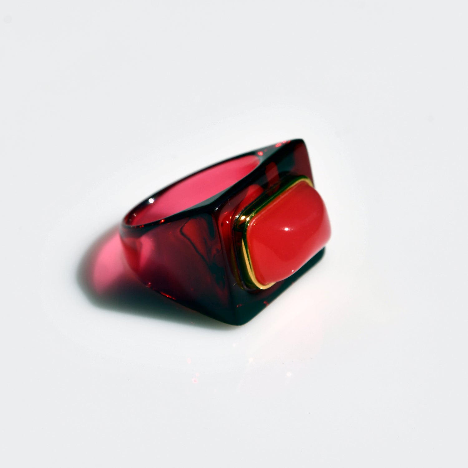 Medium Resin Winery Ring - Spicy Raspberry