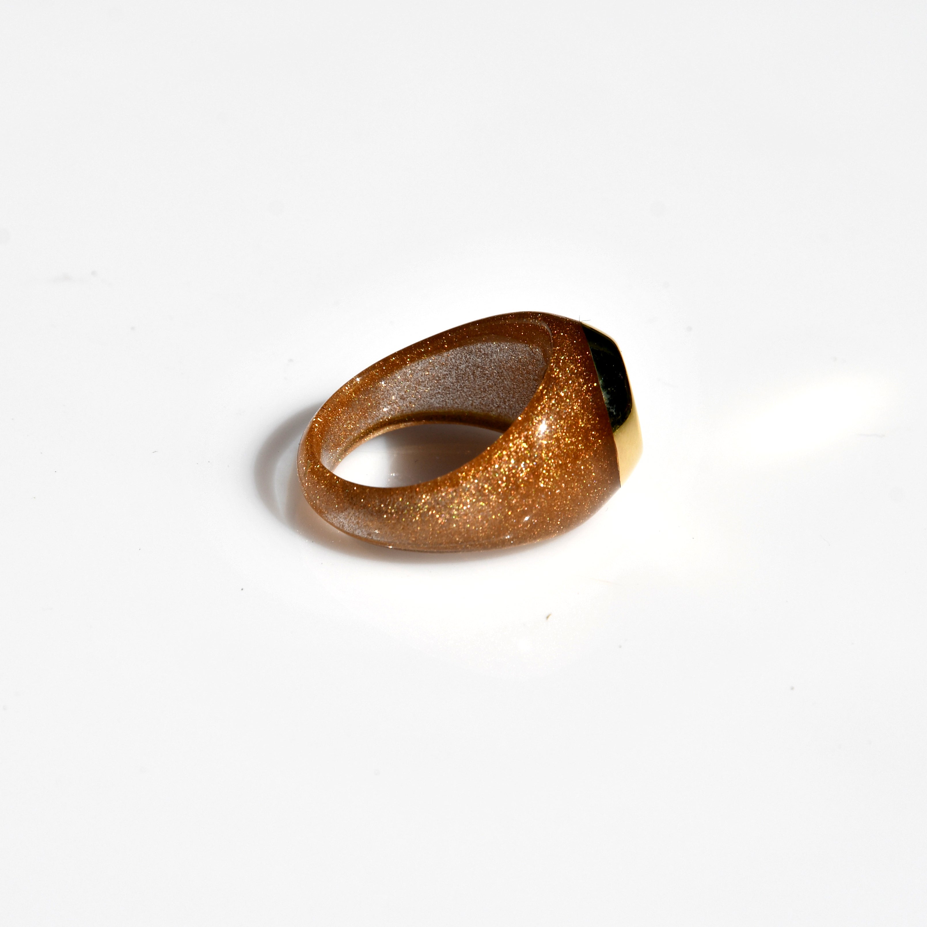 Resin Gold Disc Ring - Gold Sandstone