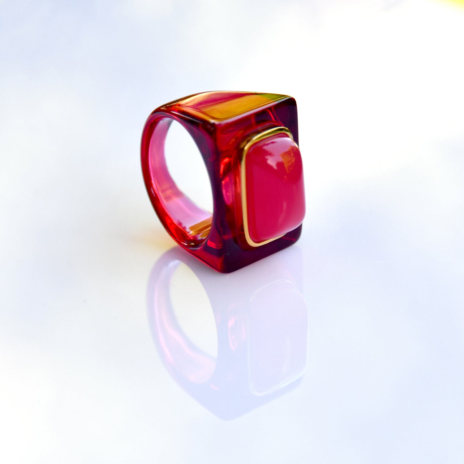 Medium Resin Winery Ring - Spicy Raspberry