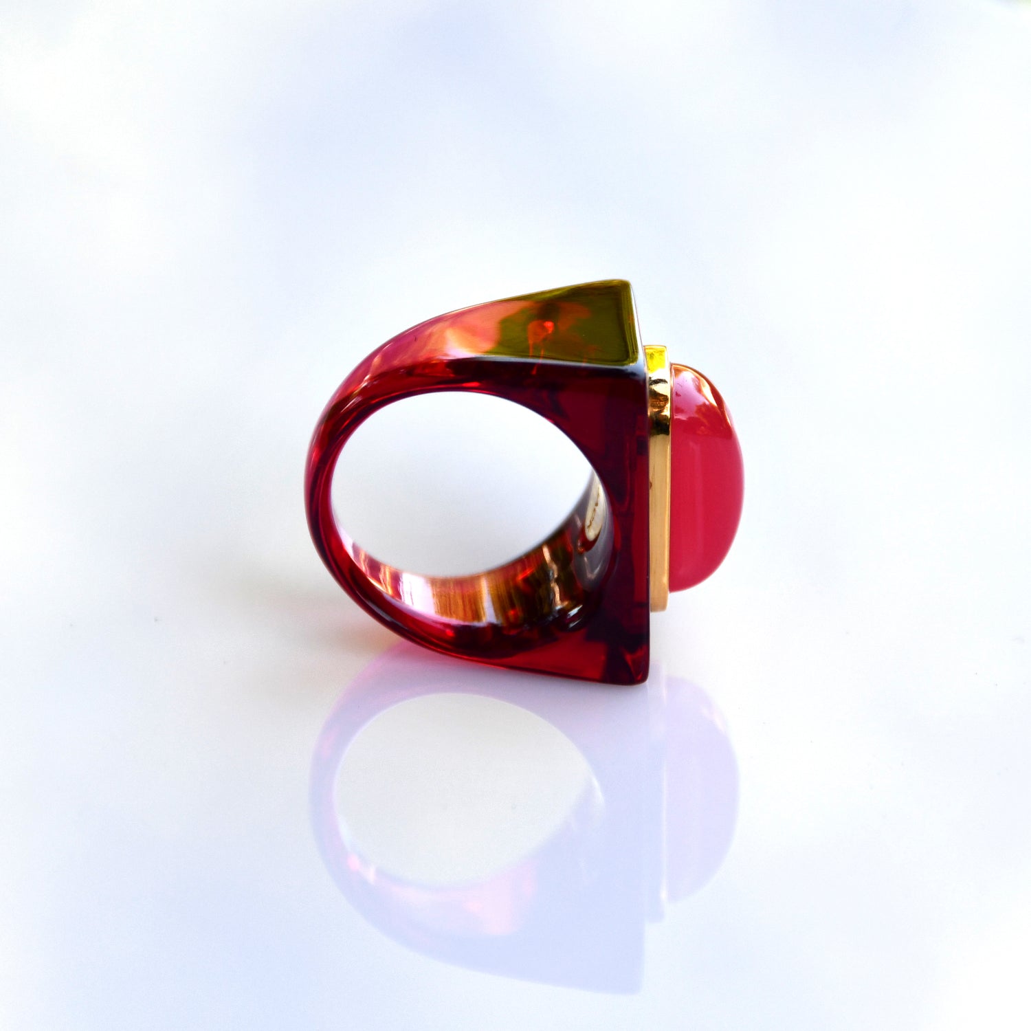 Medium Resin Winery Ring - Spicy Raspberry