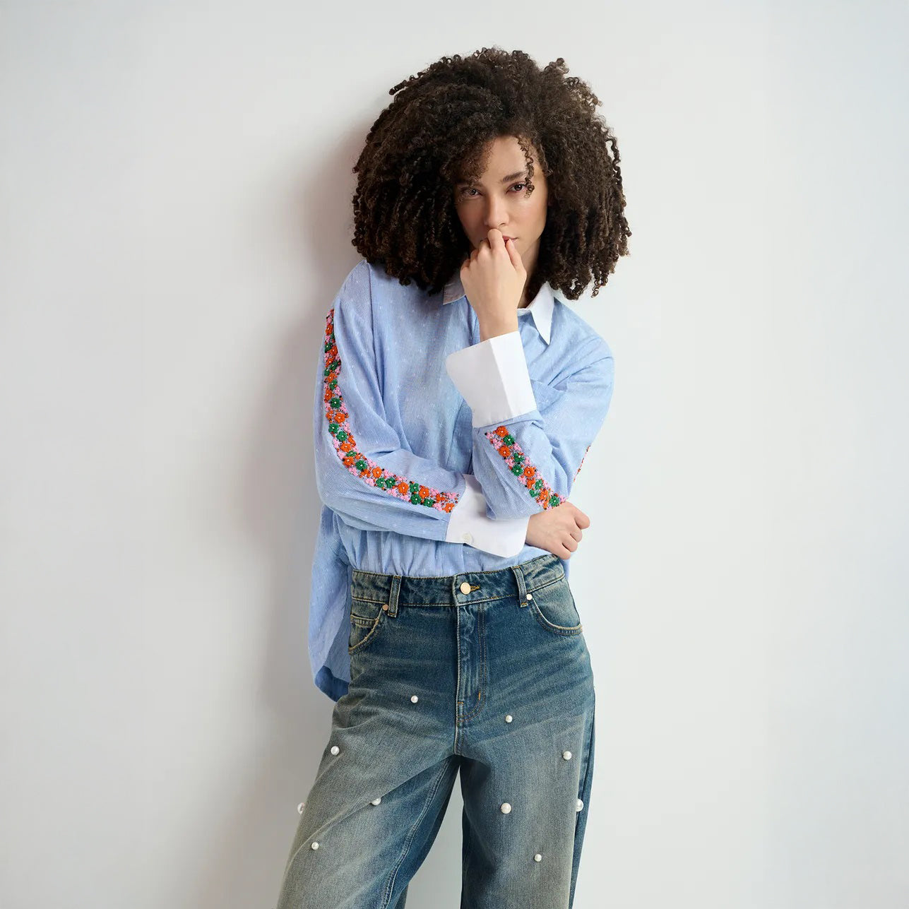Held Pearl Embellished Jeans - Bel Air