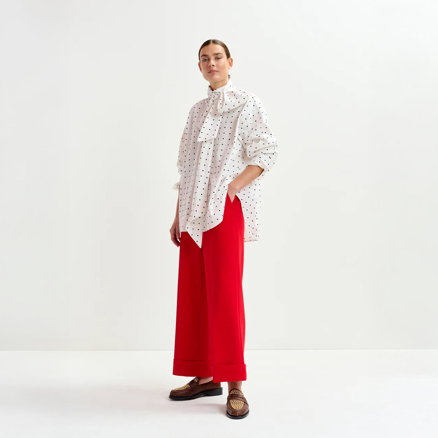 Imoverit Pussy Bow Tie Shirt - Combo Off White