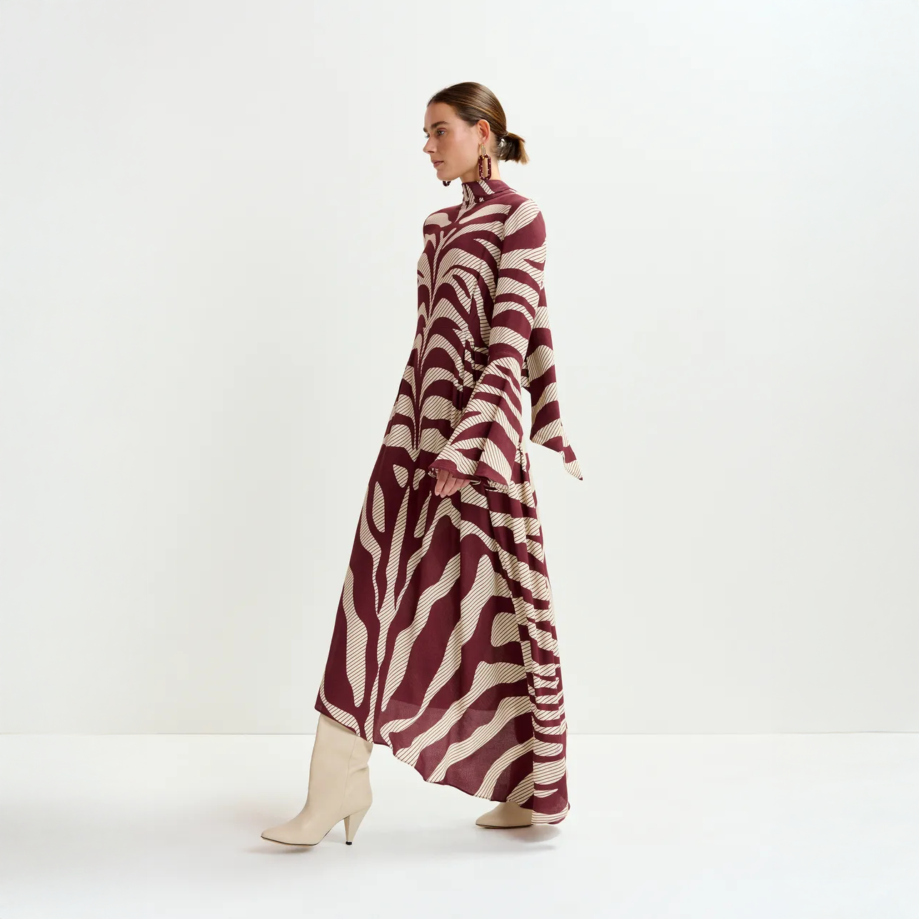 Istripe Asymmetric Dress - Off White