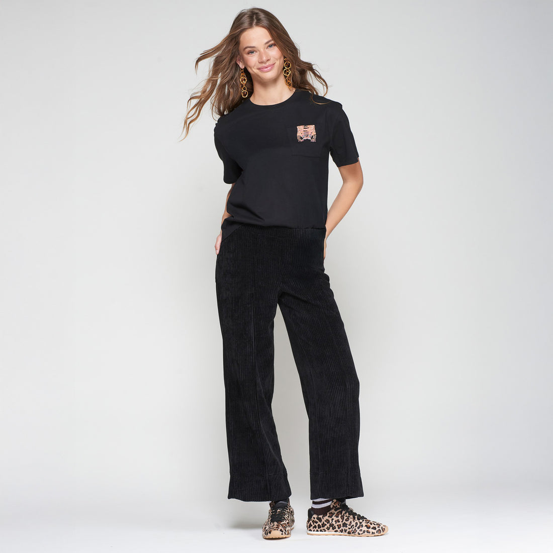 Jumbo Cord Pull On - Black