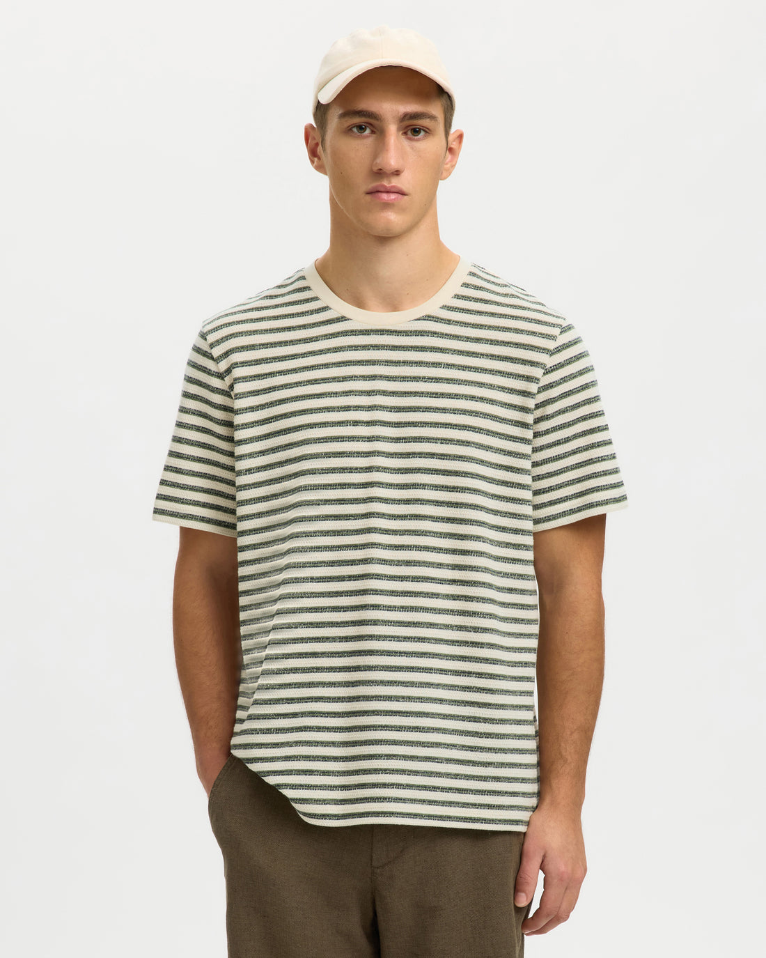 Kevin Stripe Short Sleeve O-Neck Tee - Egret