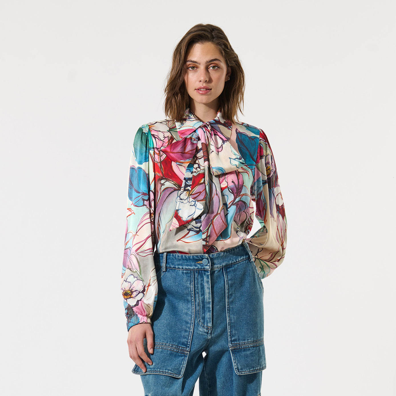 Kikki Blouse With Bow - Bloomsbury