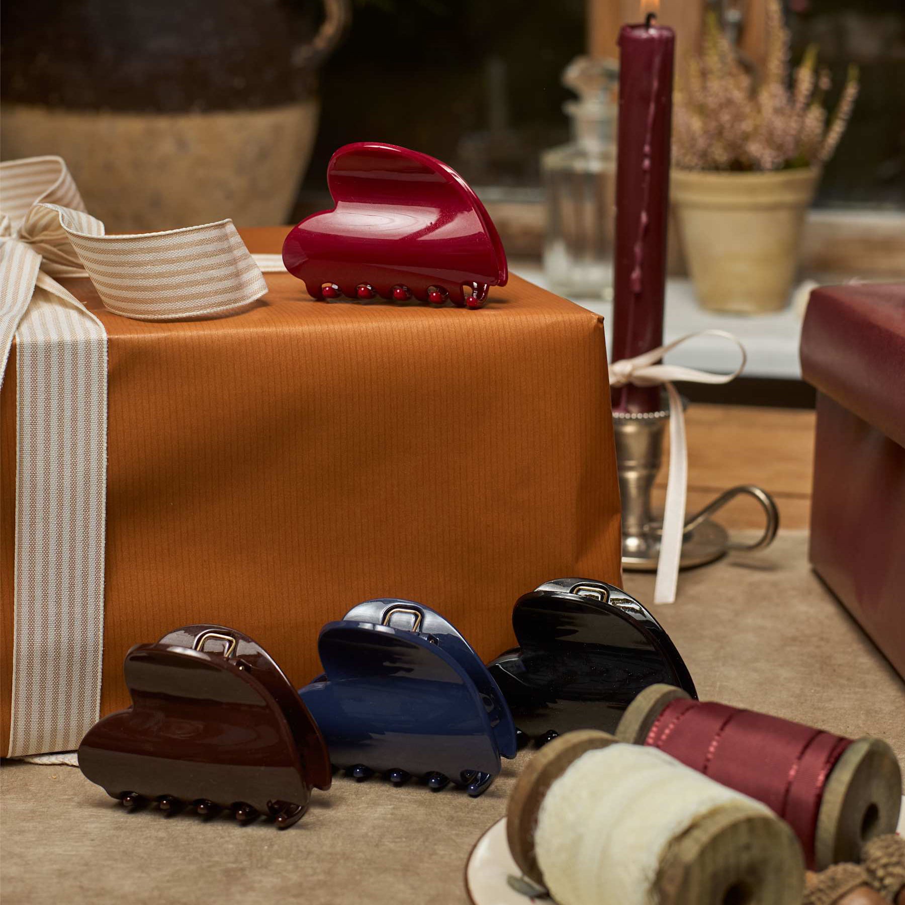 Larianna Hair Claw - Wine