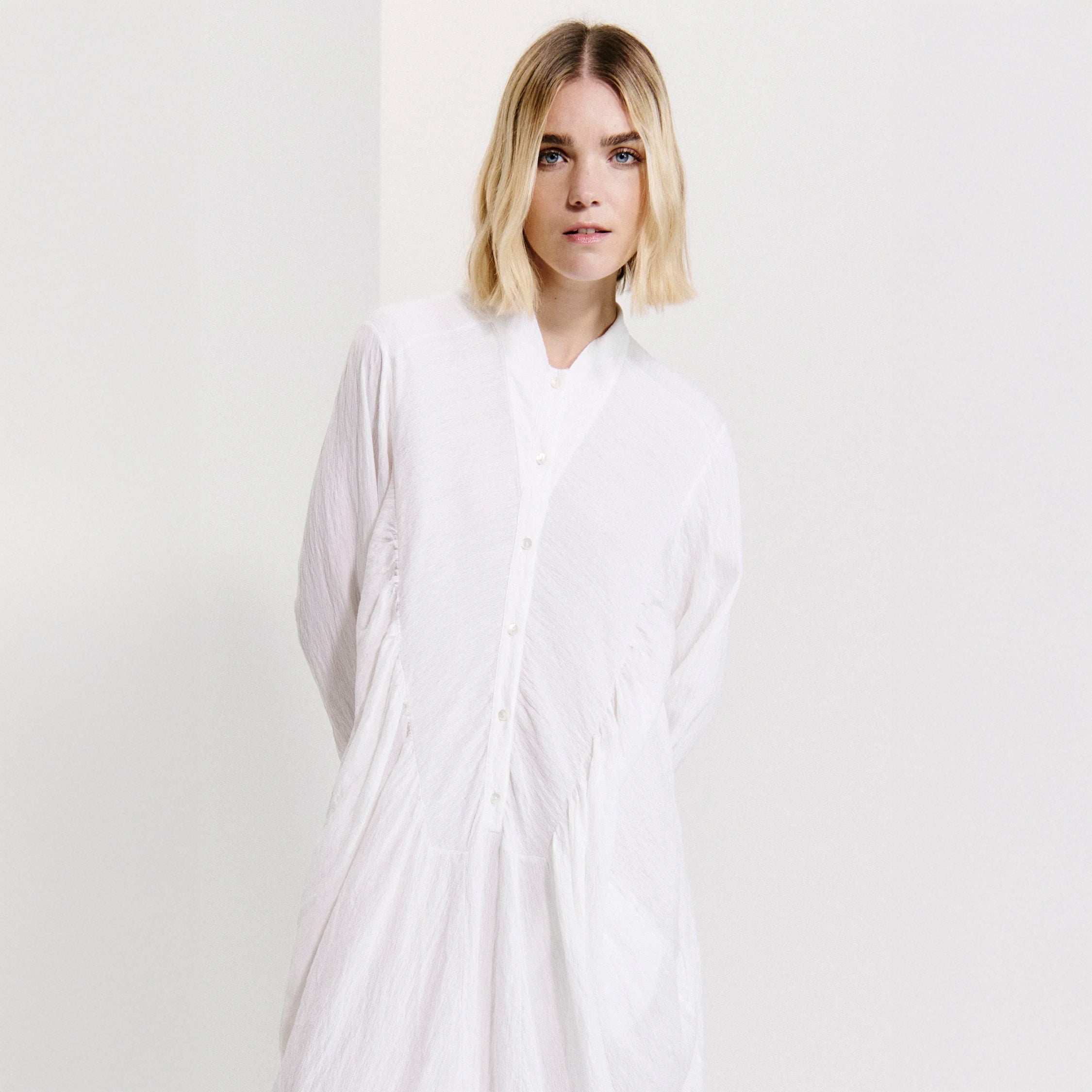 Long Sleeve Nero Neck Dress - White
