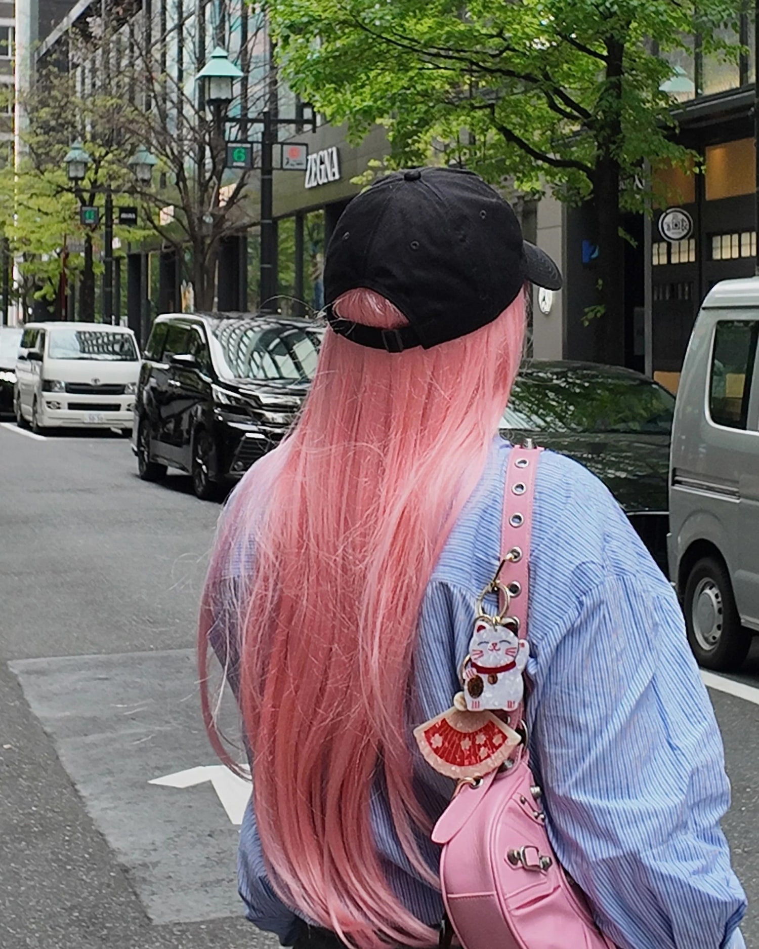 Lucky Cat Keyring - White/Red