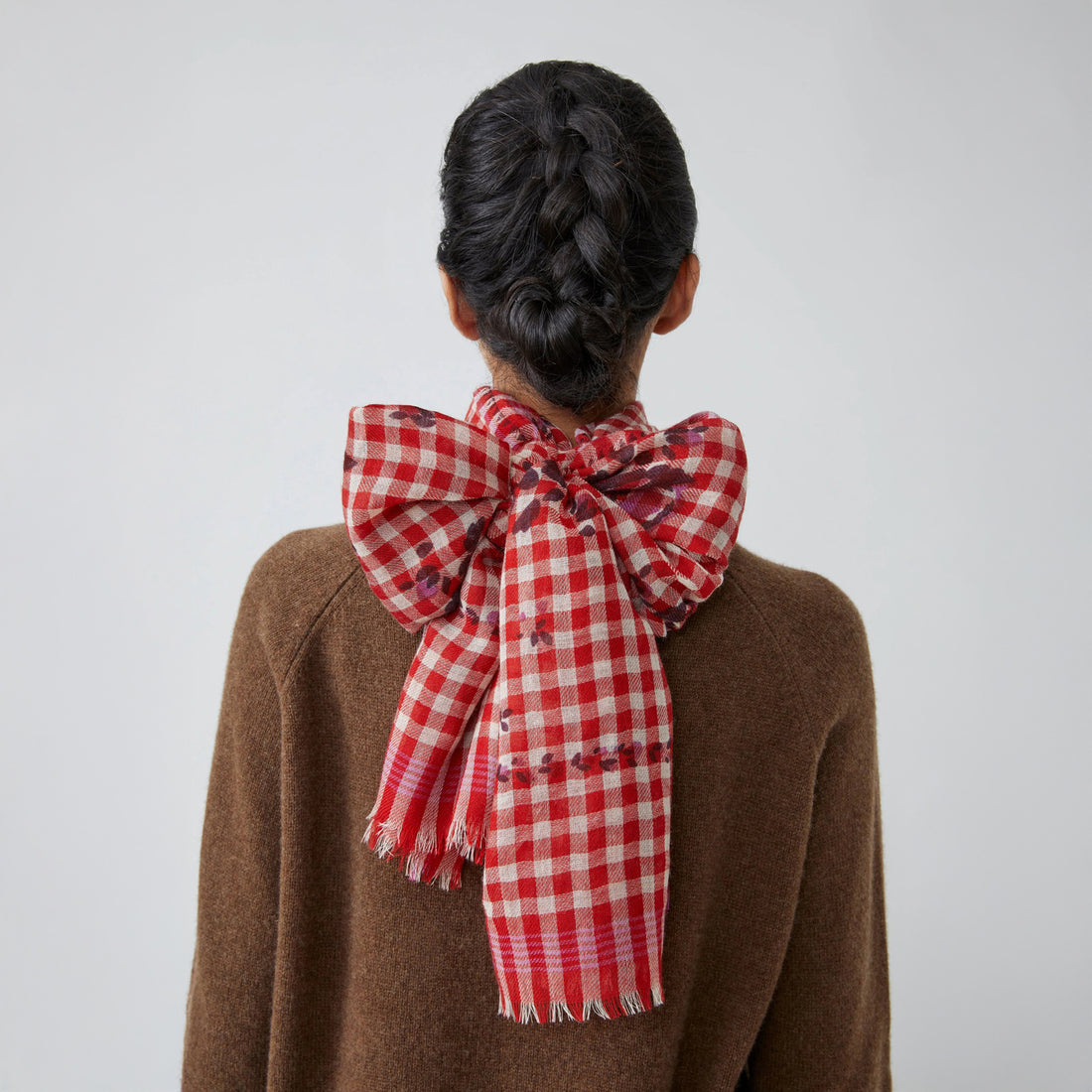 No.693 - Wool Scarf - Flowers Lipstick