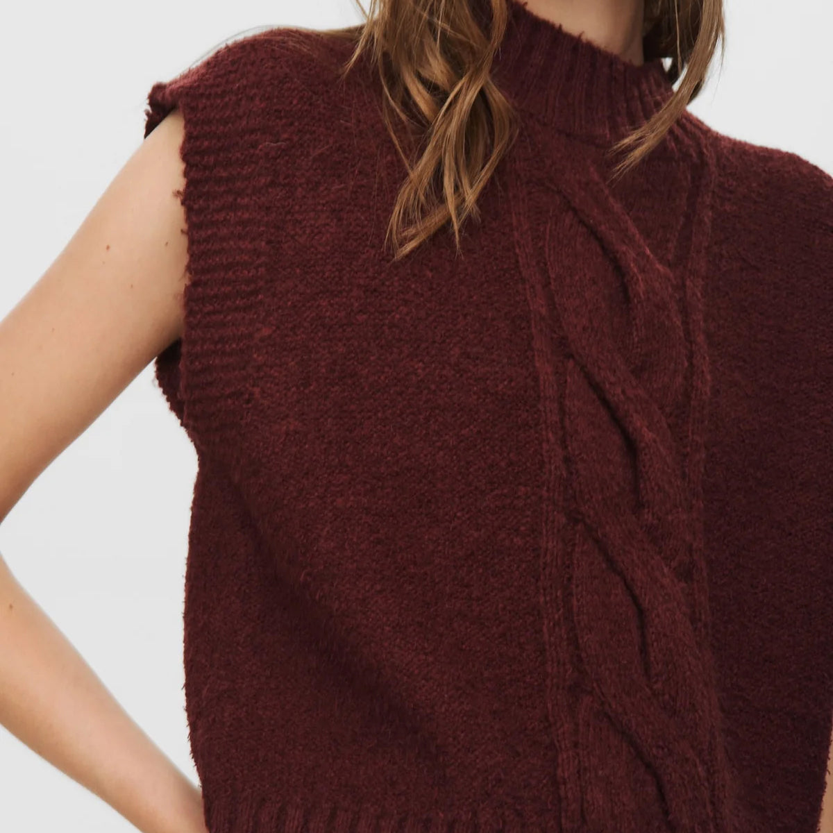 Nucaly Vest - Winetasting