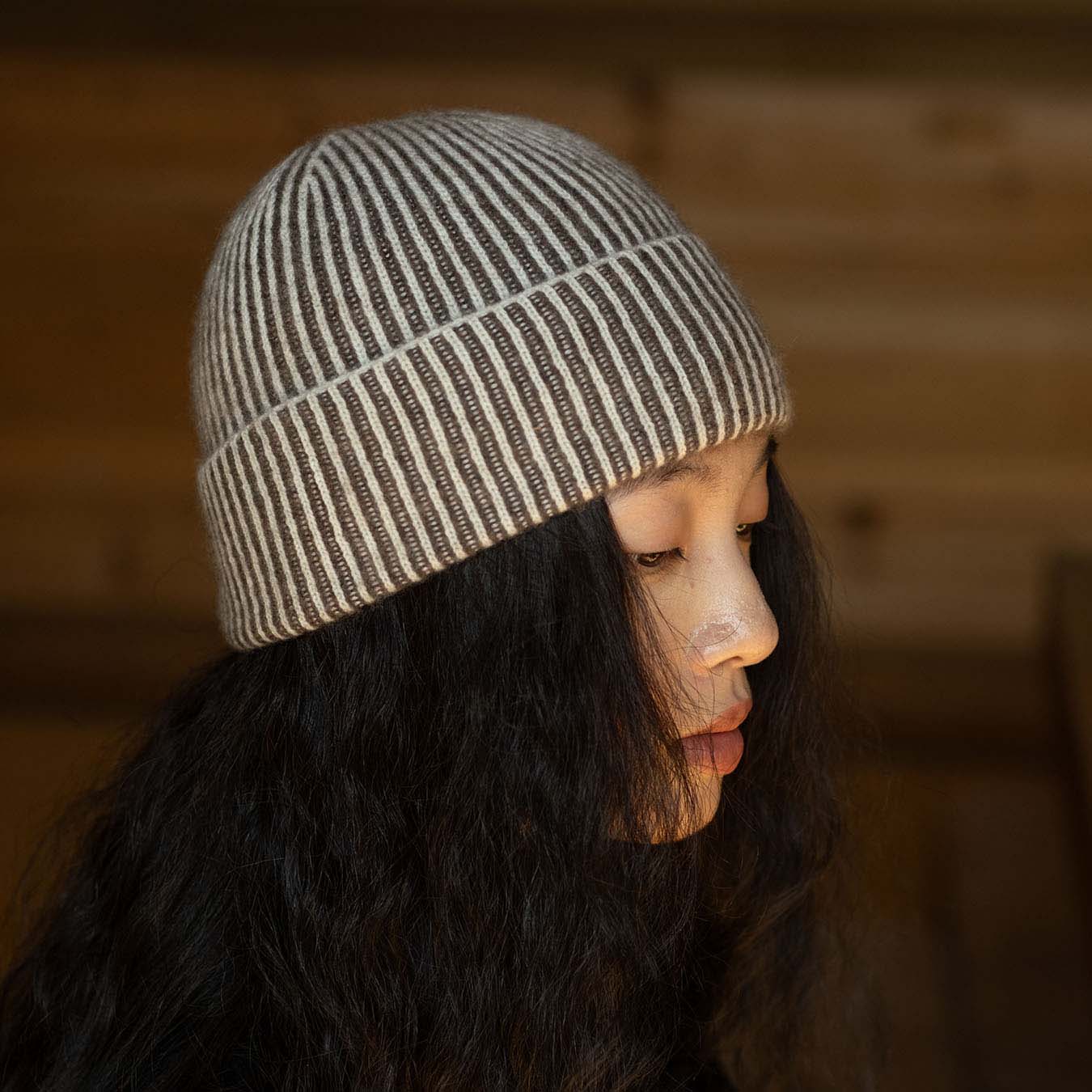 Ribbed Beanie - Brown
