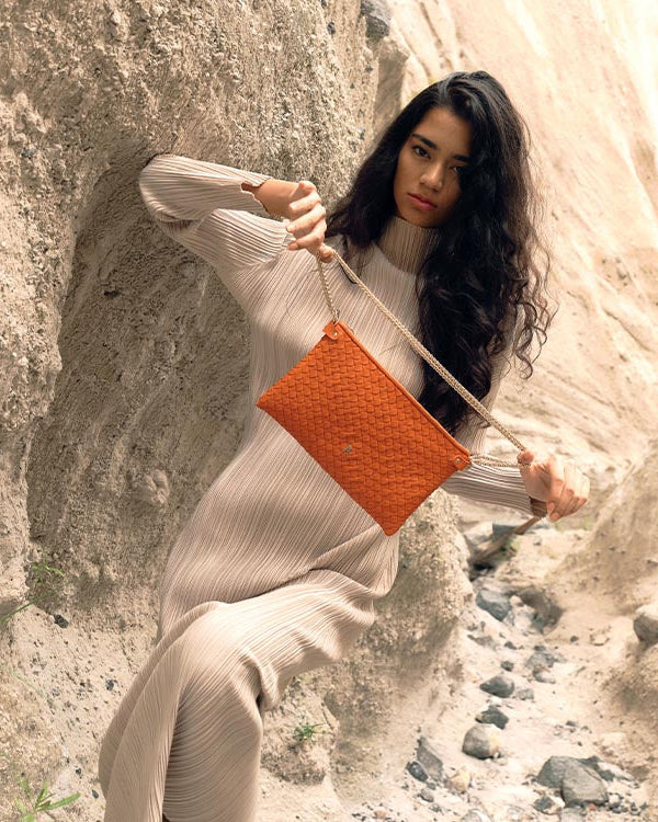 Pillow Tresse Woven Bag - Orange