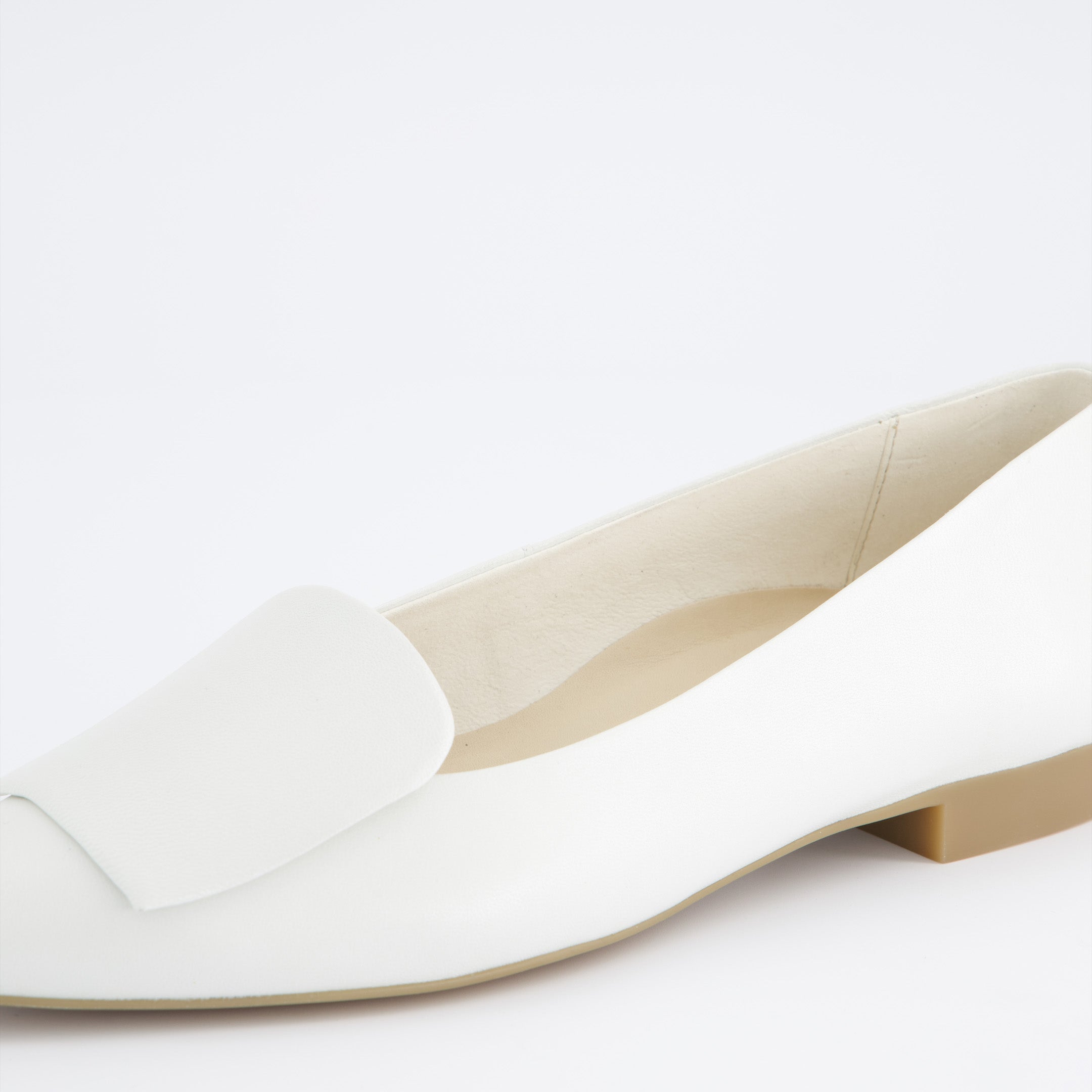 Pointed Slip On - Ivory