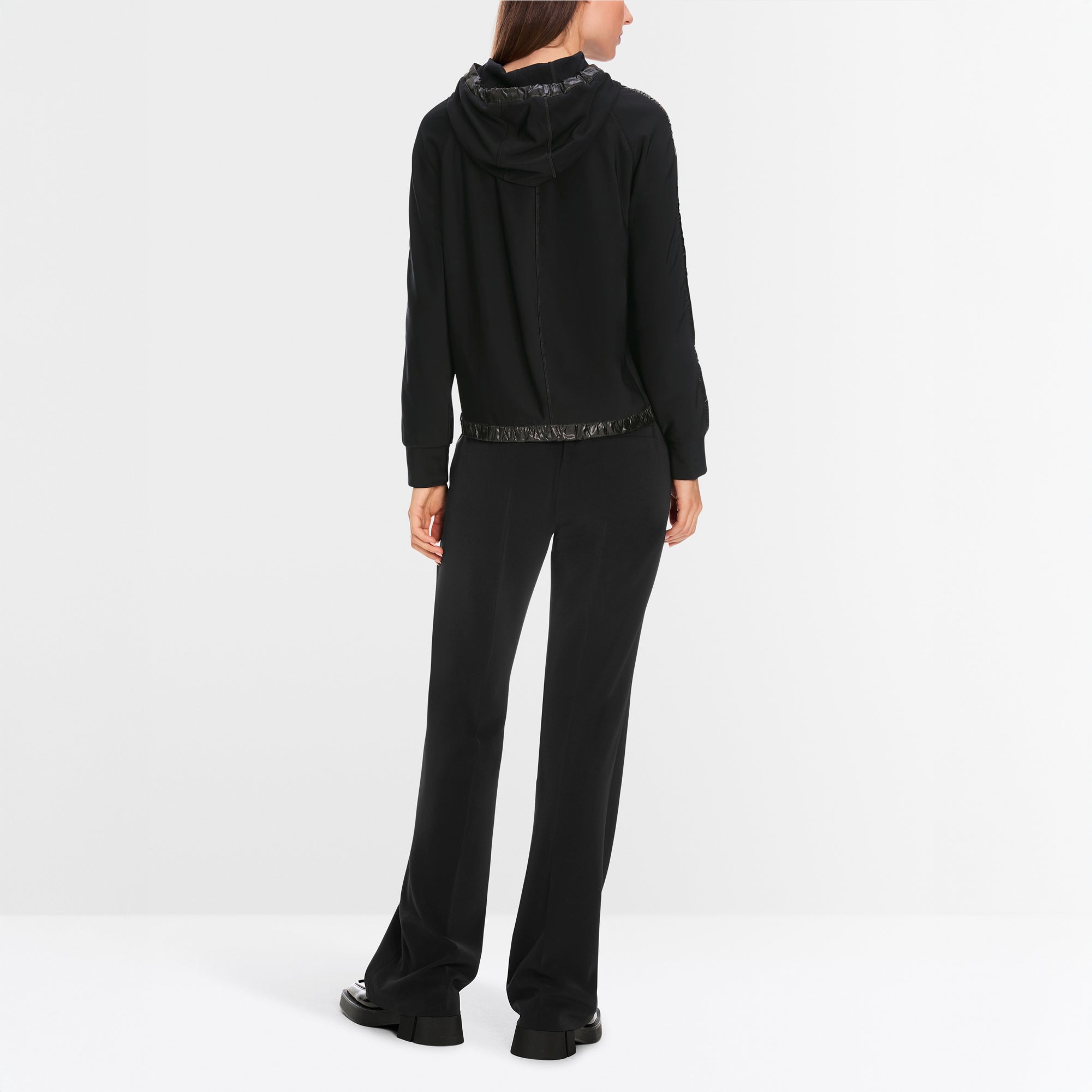 Quilted Pocket Sports Zip Top - Black