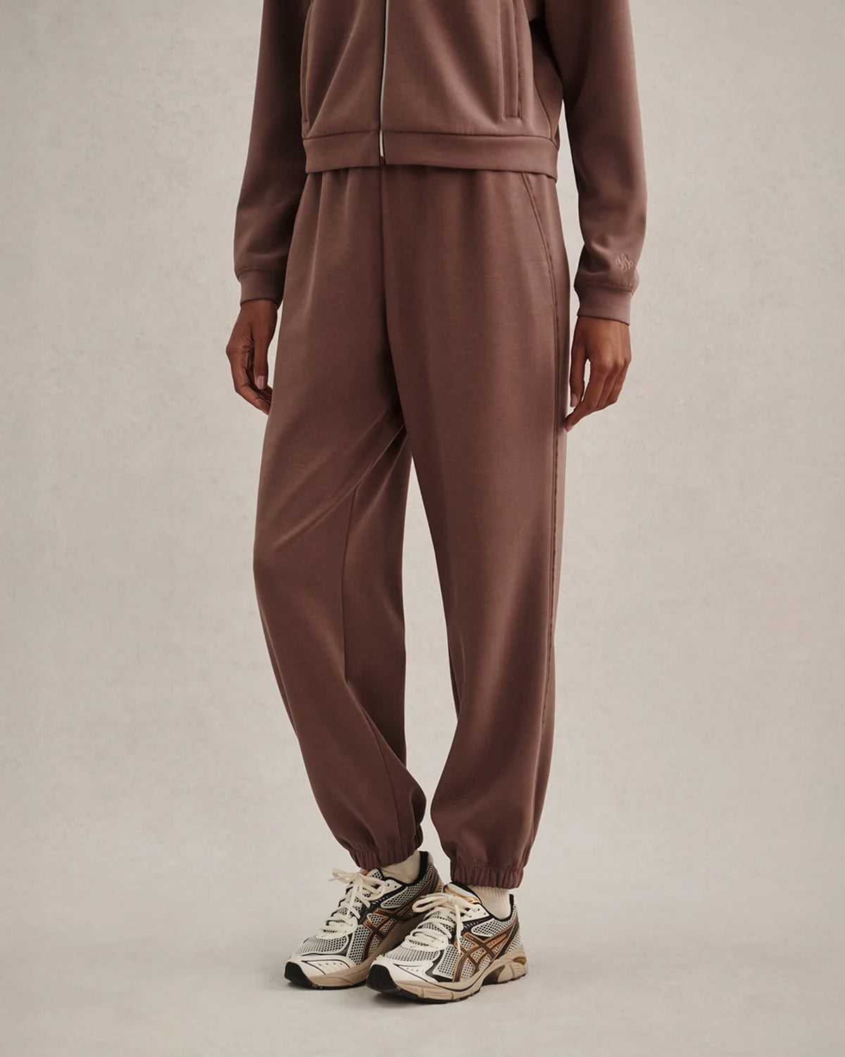 Eli Jogger 27 - Coffee Quartz