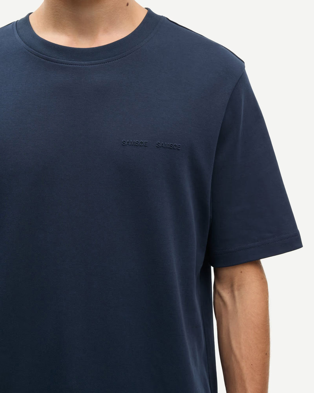 Sajesper T-Shirt - Salute