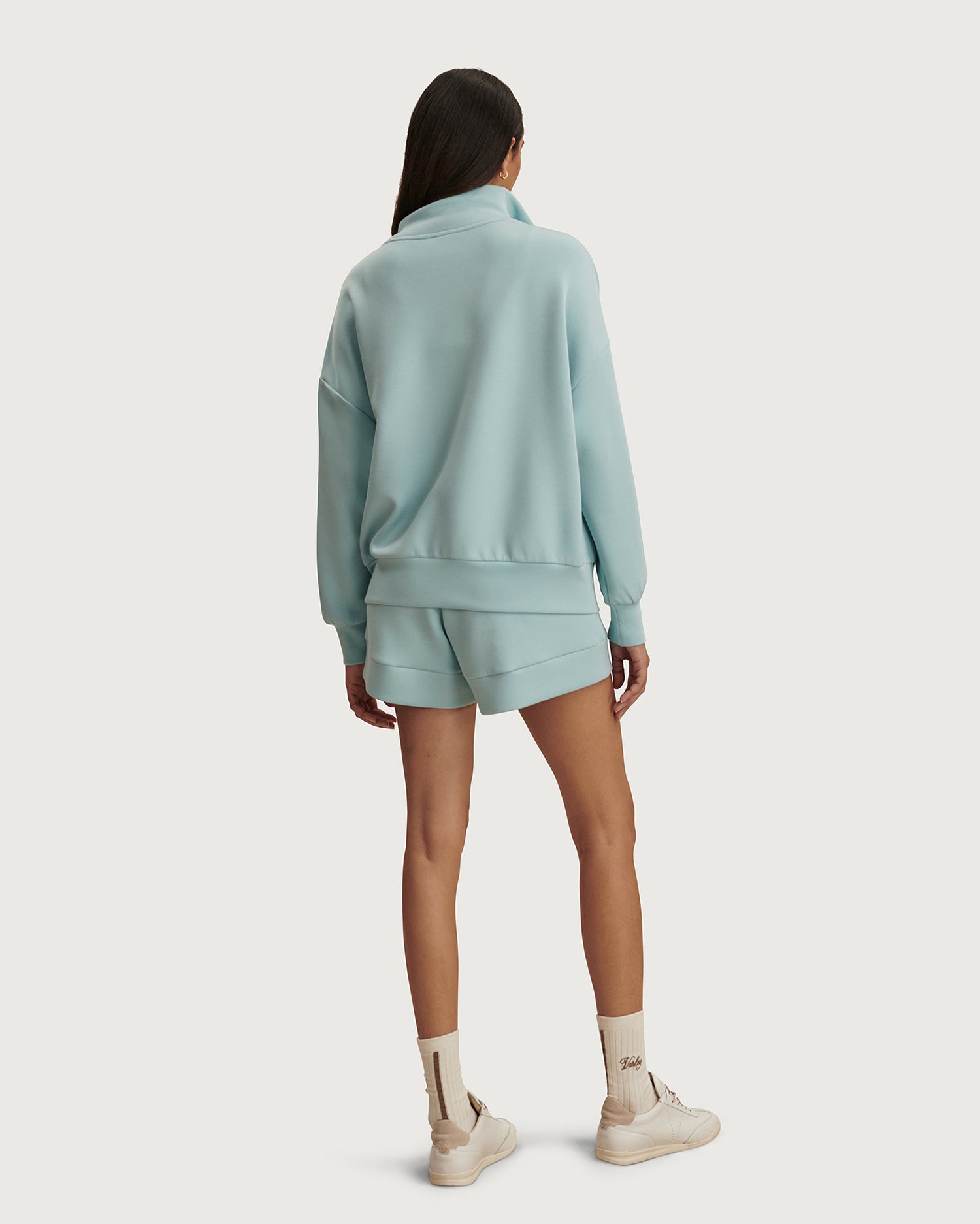 Atrium High Rise Short 4.5 - Porcelain Blue