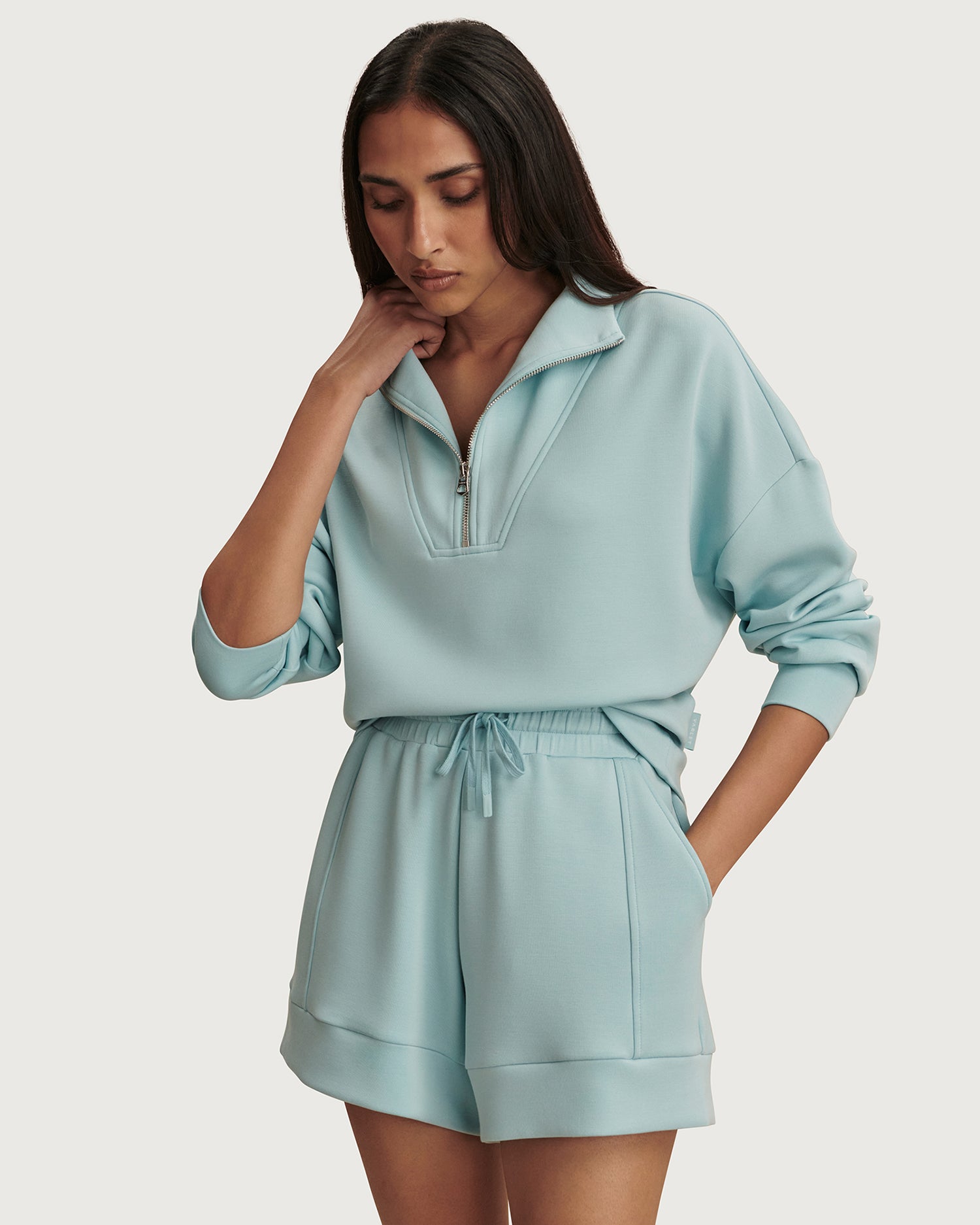 Atrium High Rise Short 4.5 - Porcelain Blue