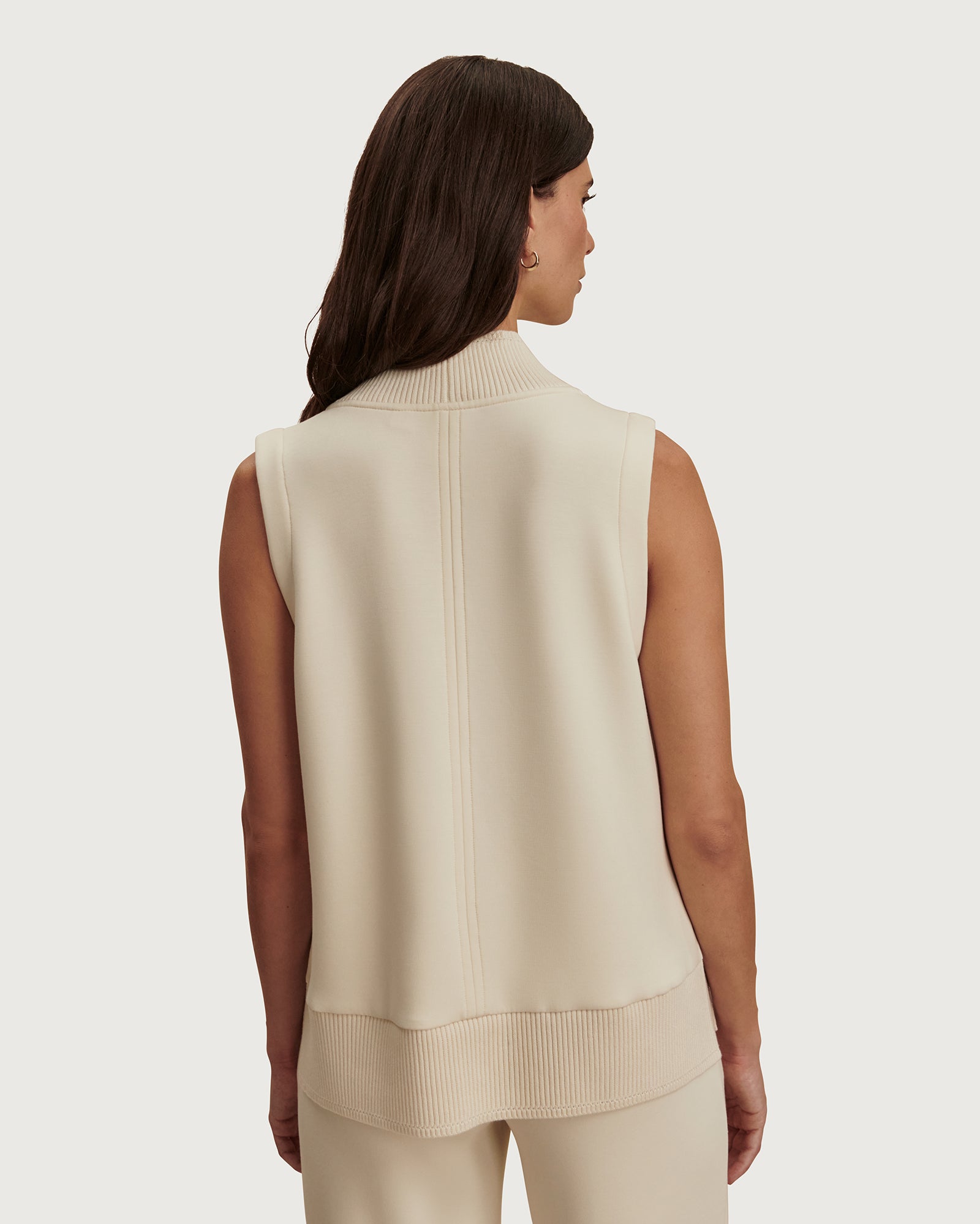 Freida V Neck Tank - Pristine