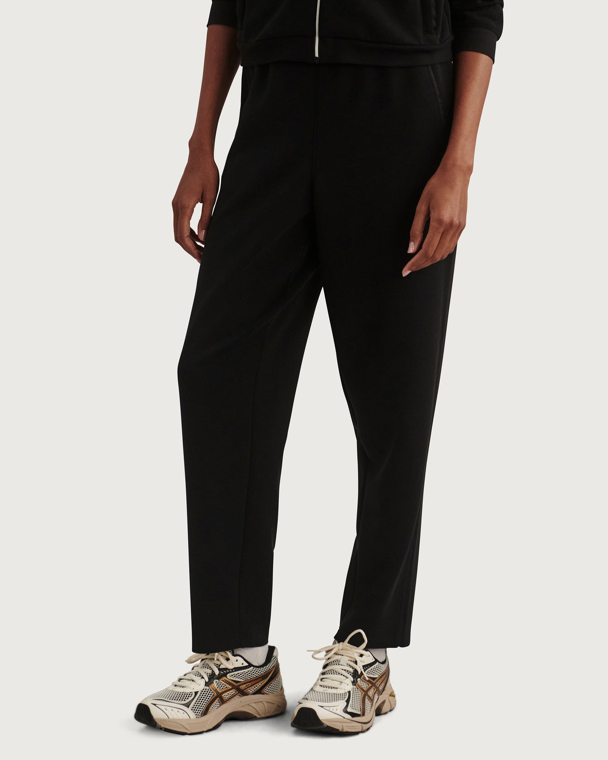 Wilfred Barrel Jogger 29 - Black