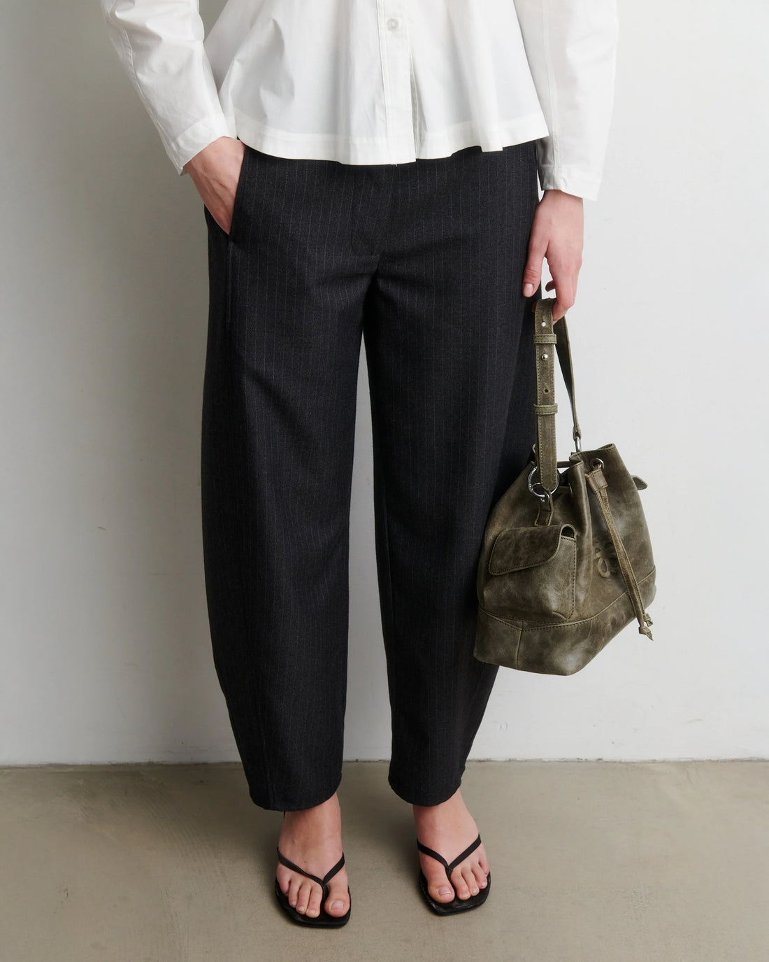 Vienne Barrel Trousers - Dark Grey Melange