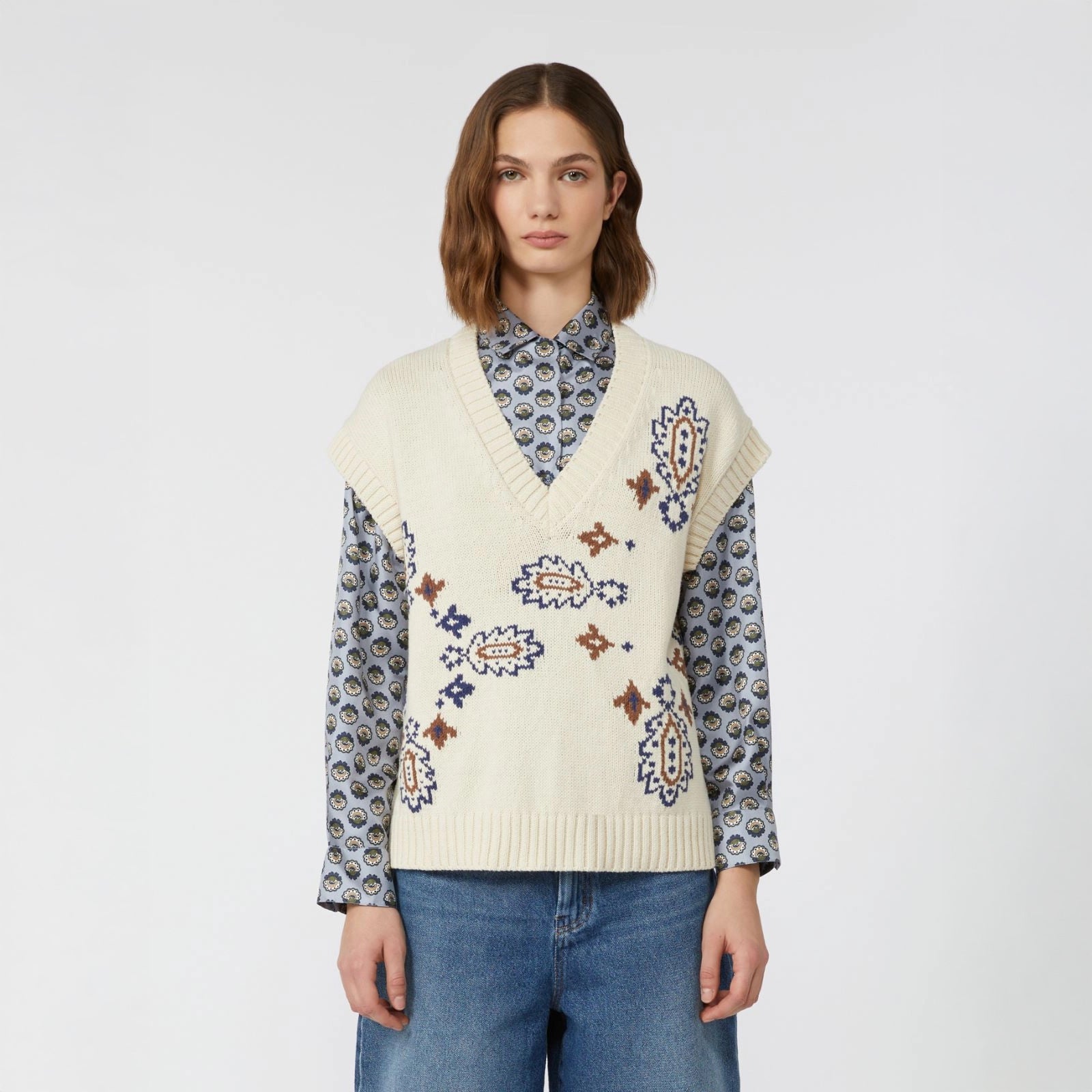 Crusca Knitted Intarsia Vest - Ivory