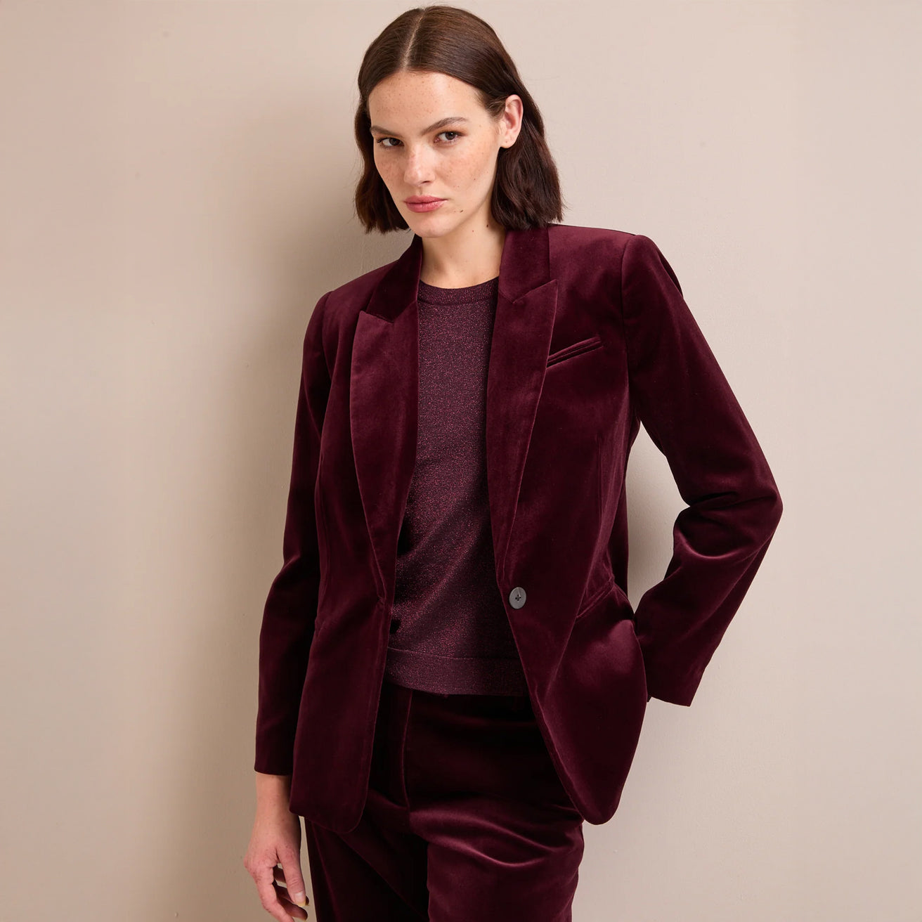 Jamie Velvet Jacket - Burgundy
