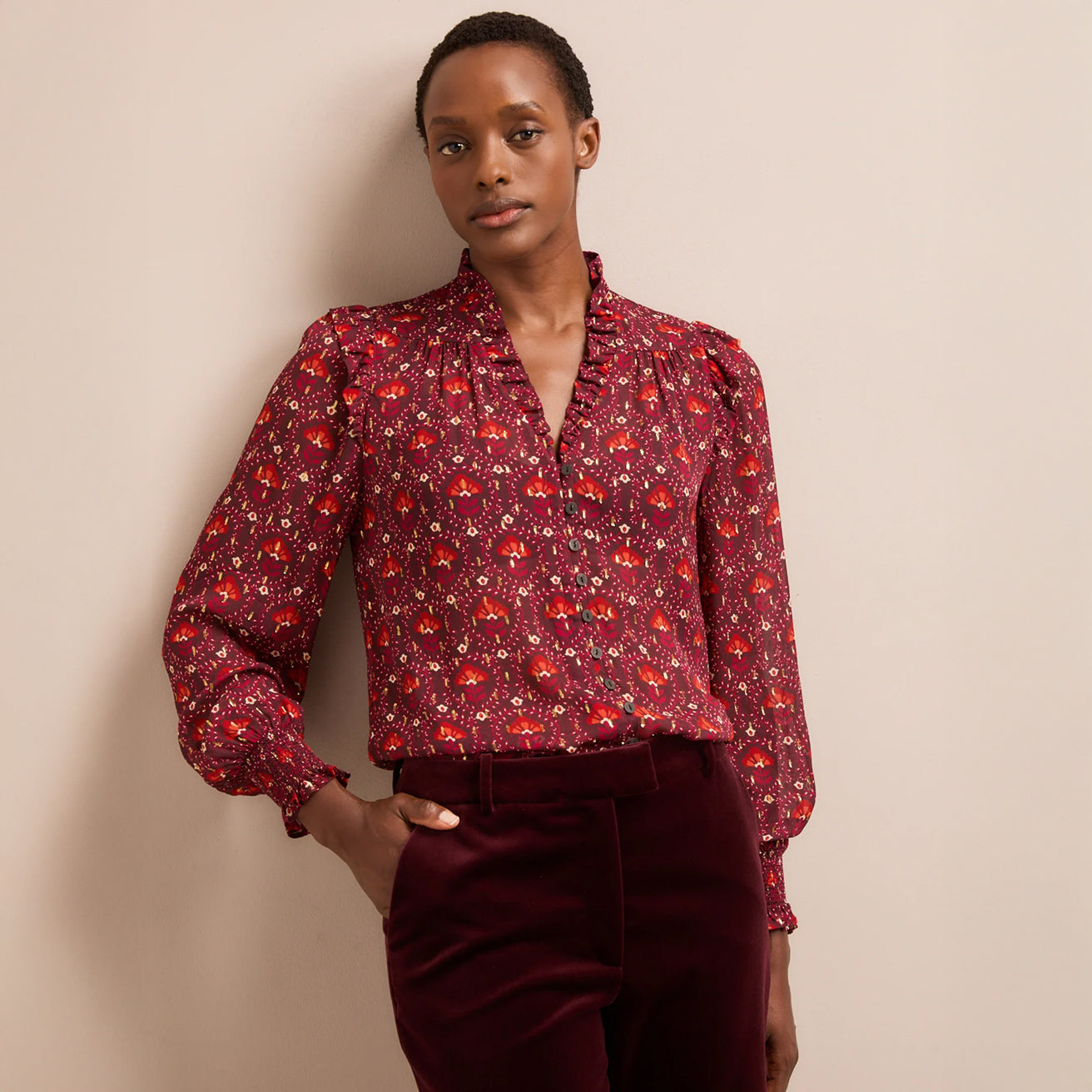 Stella V-Neck Long Sleeve Blouse - Rust/Burgundy Carnation Print
