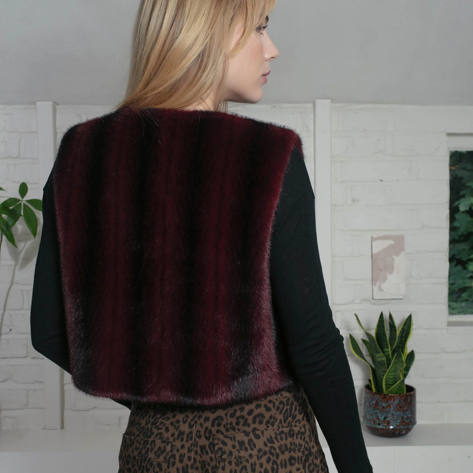 Edelweiss Gilet - Plum Zig Zag