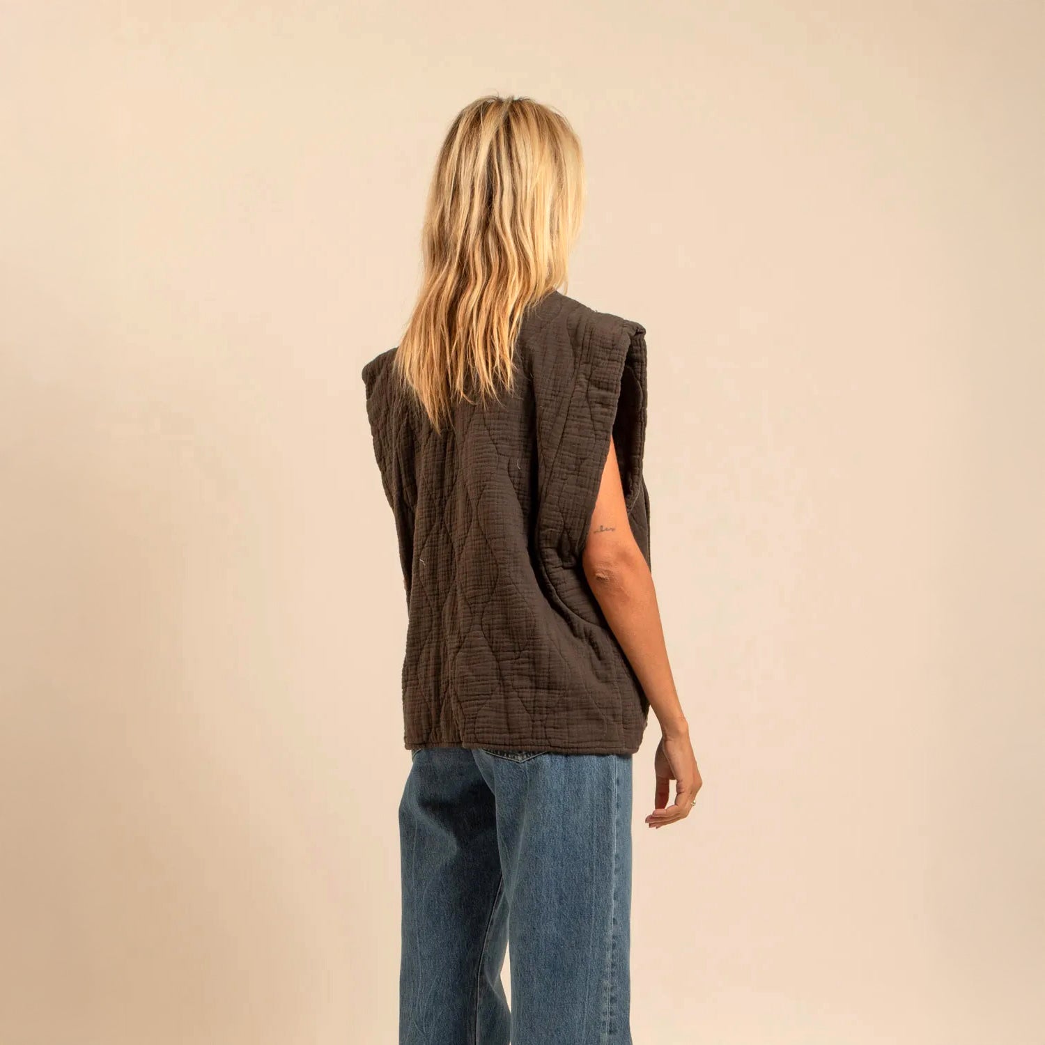 Brooklyn Muslin Quilt Gilet - Chocolate