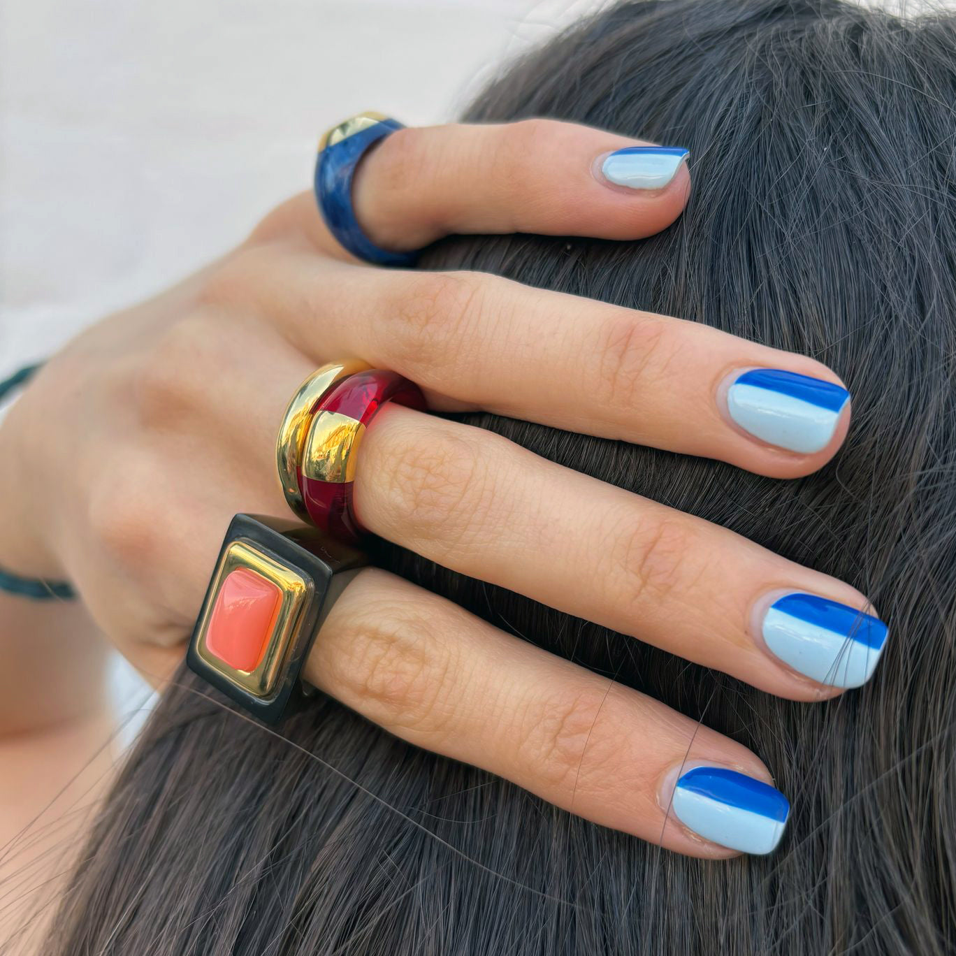 Medium Resin Deep Smoky Ring - Frosty Lobster