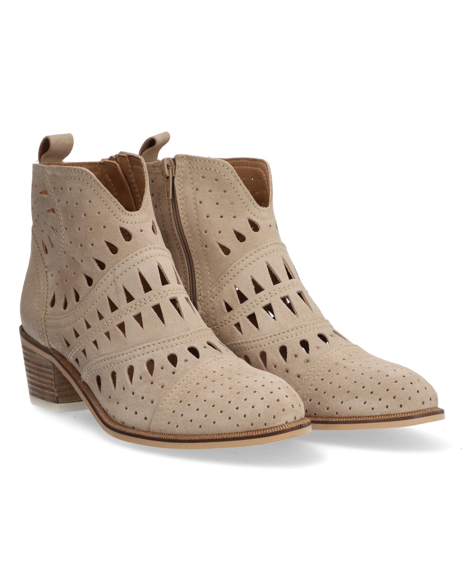 Cut Out Ankle Boot - Desert Sand