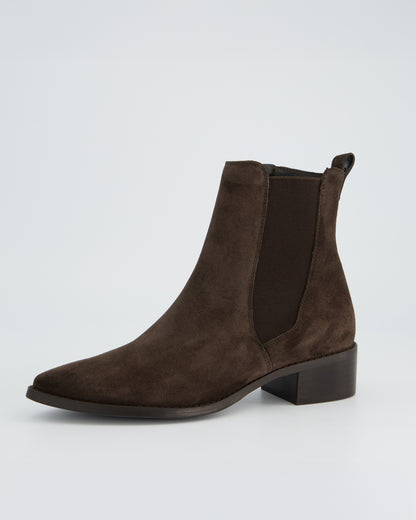 Pointed Suede Ankle Chelsea Boot - Mocca