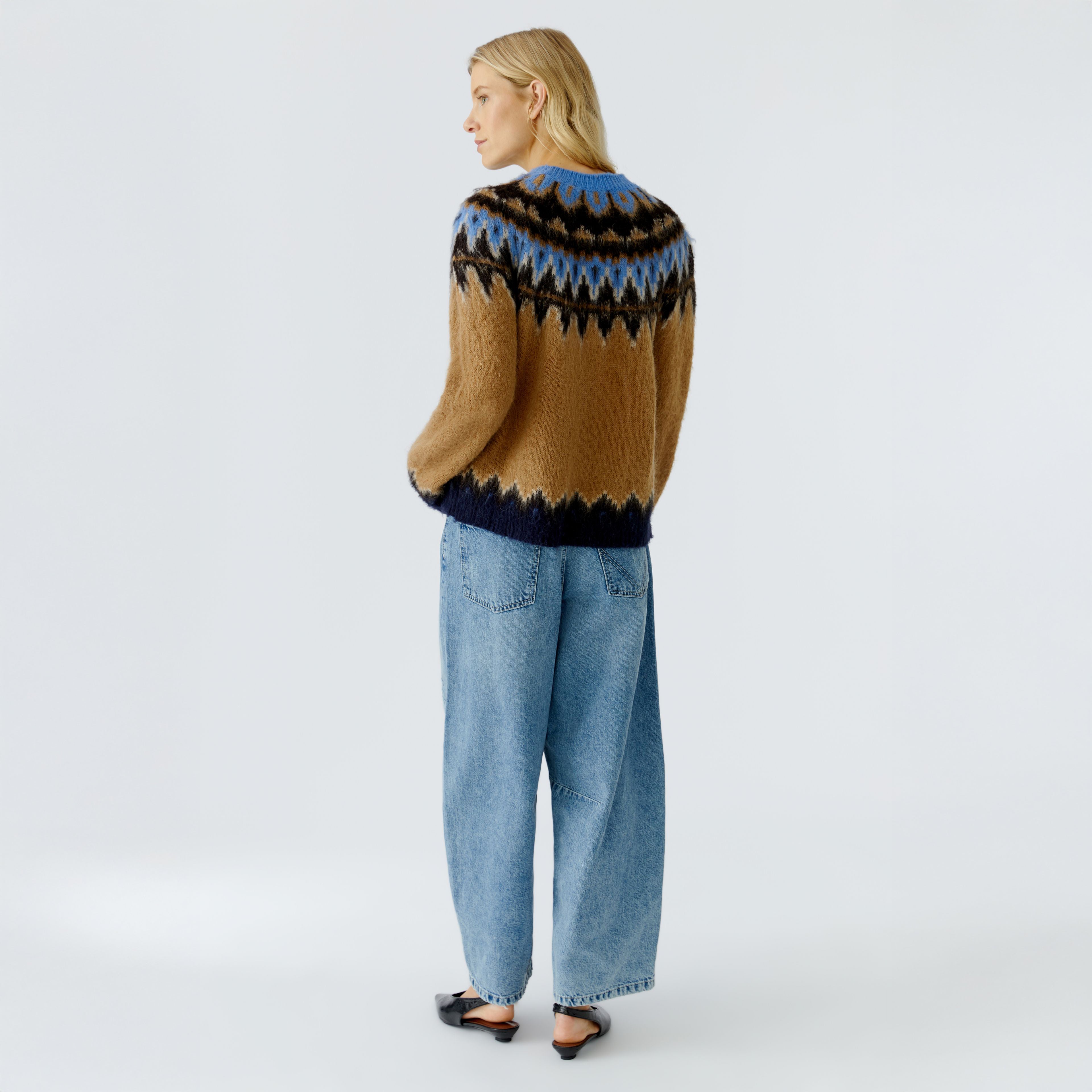 Intarsia Jumper - Camel Blue