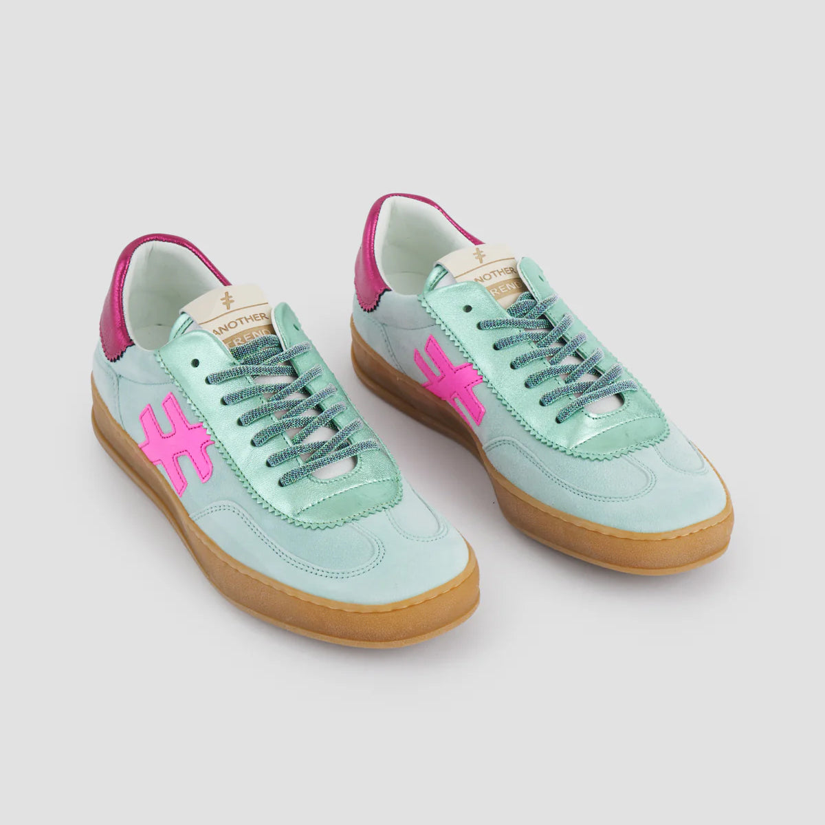 Metallic Trimmed Trainer - Multi Mint