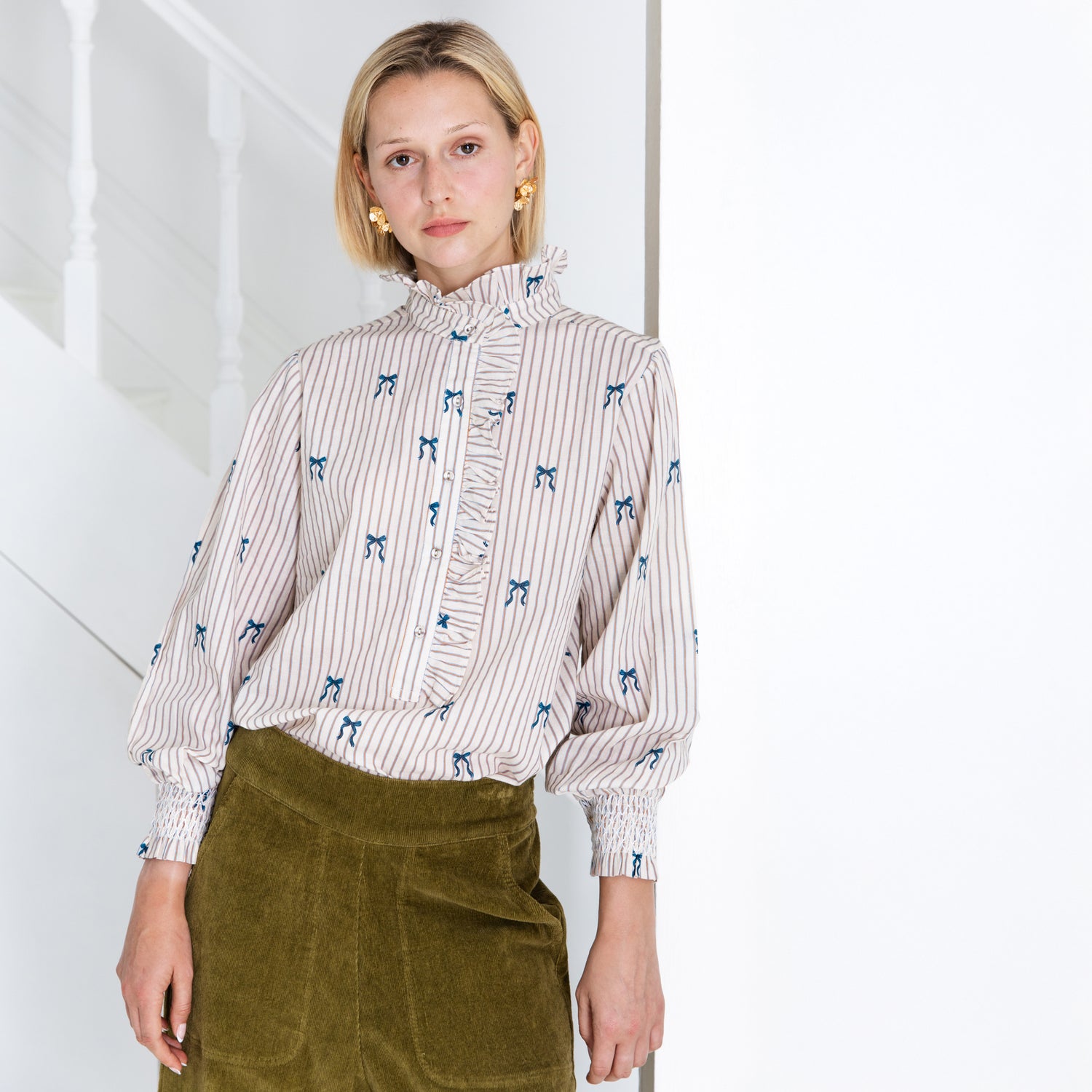 Aida Bow Print Shirt - Stripe