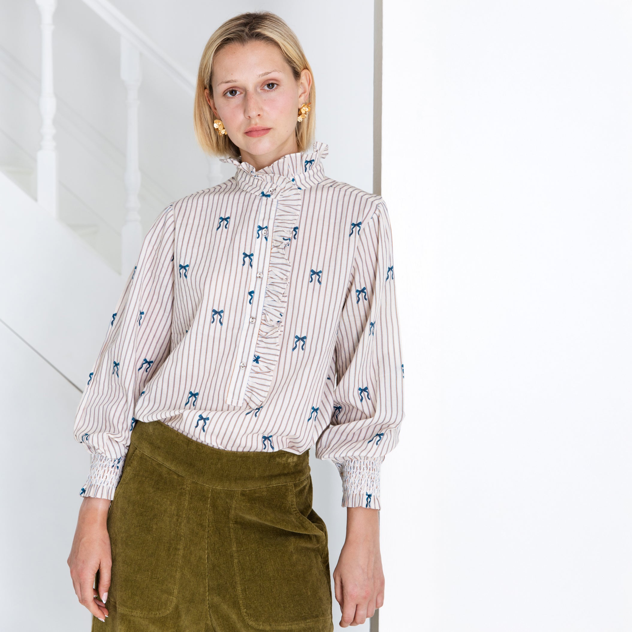 Aida Bow Print Shirt - Stripe